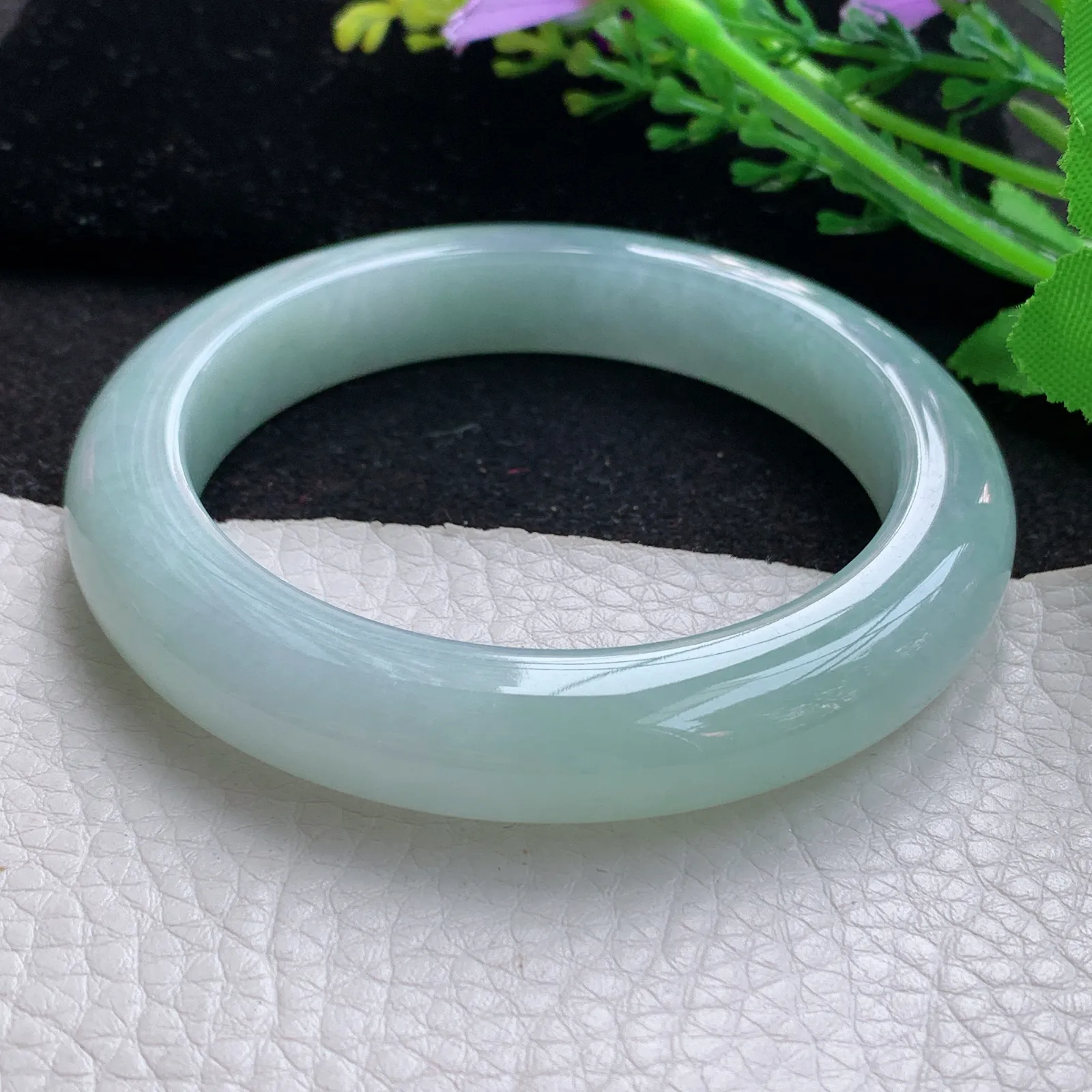 nr自然光57.5*11.5*18平安镯 缅甸翡翠a货玉手镯甜绿宽边玉手环