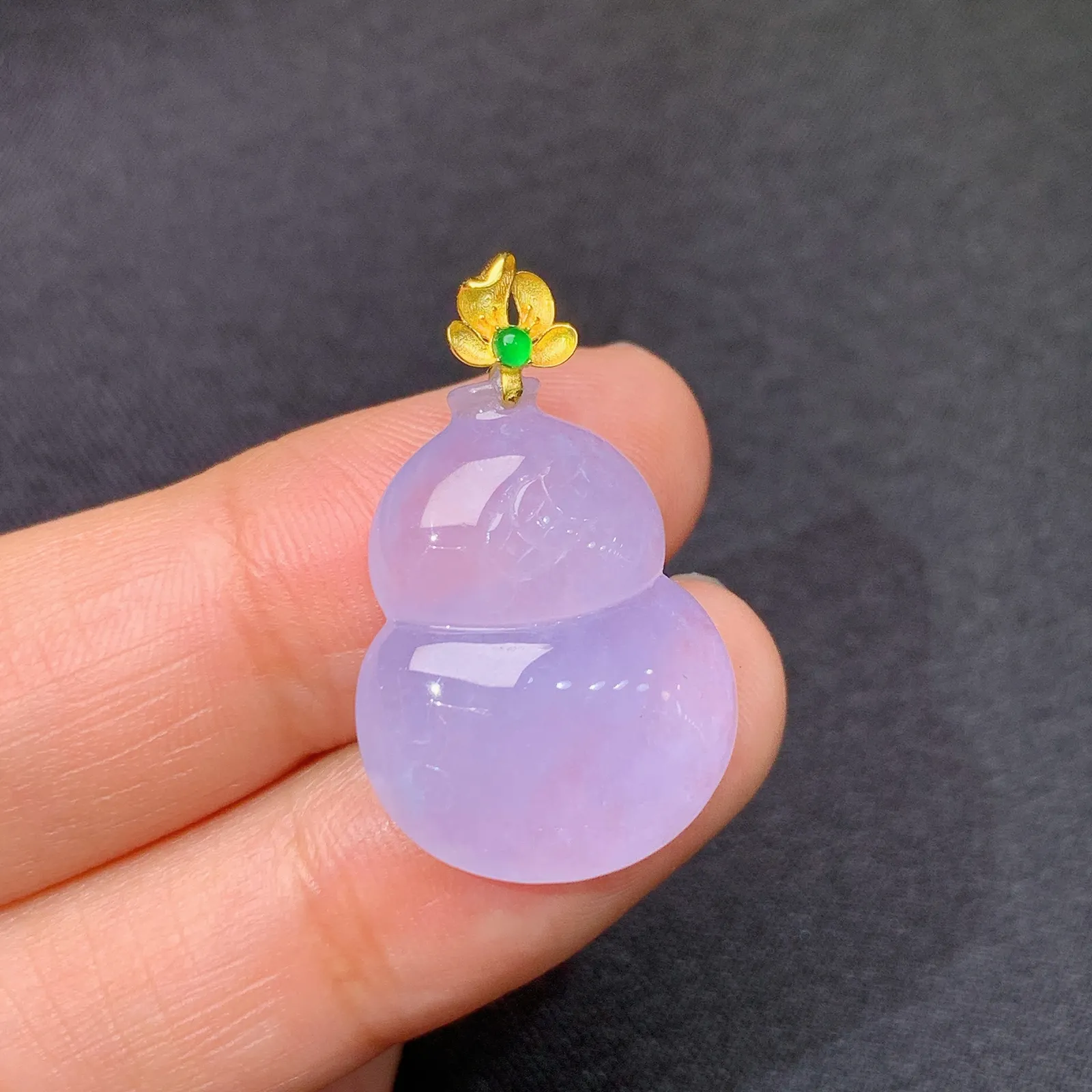 冰紫罗兰葫芦吊坠，18k金镶嵌，温润细腻，颜色鲜艳，Al 尺寸27.5*17*4.8