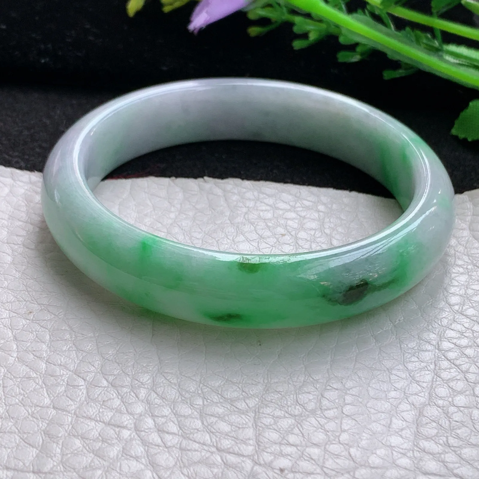 xx自然光57*12.5*7.6平安镯 缅甸翡翠a货玉手镯辣绿宽边玉手环