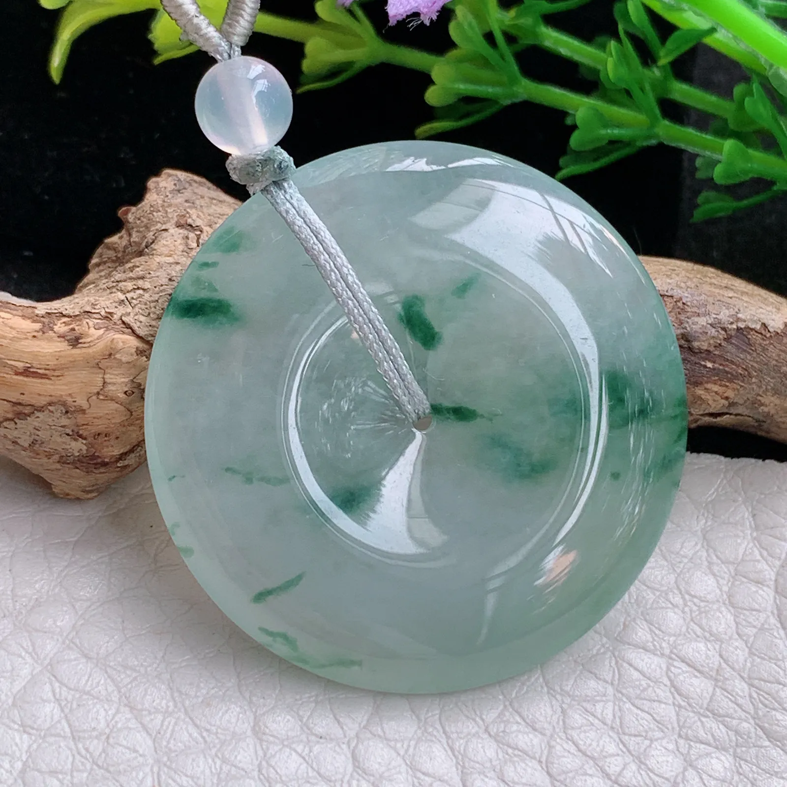 gp自然光36*5.8天然缅甸翡翠冰胶饱满飘花大平安扣 玉扣玉吊坠