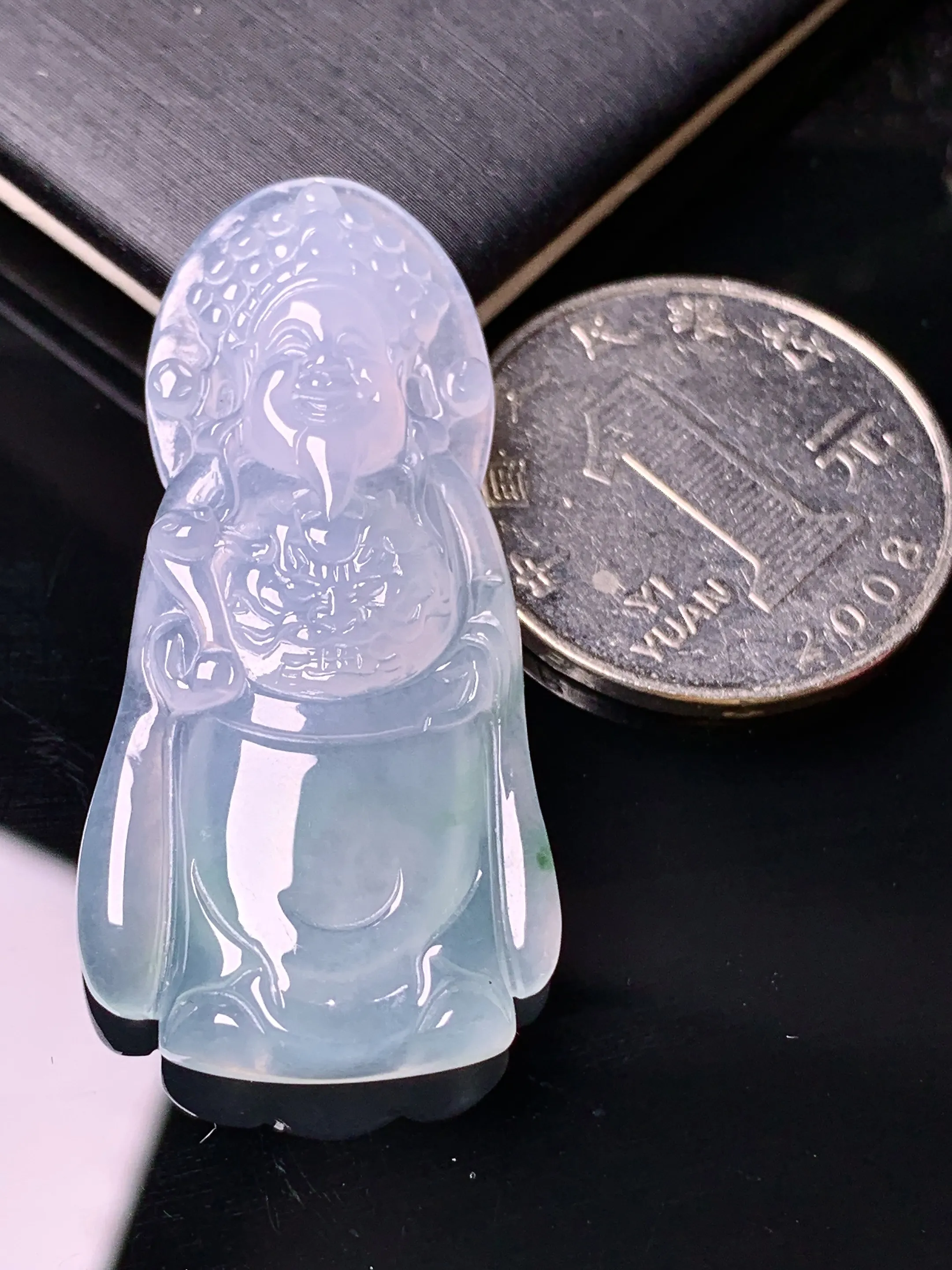 冰种财神吊坠 玉质细腻 色泽清新艳丽 整体尺寸42*20.5*5.5