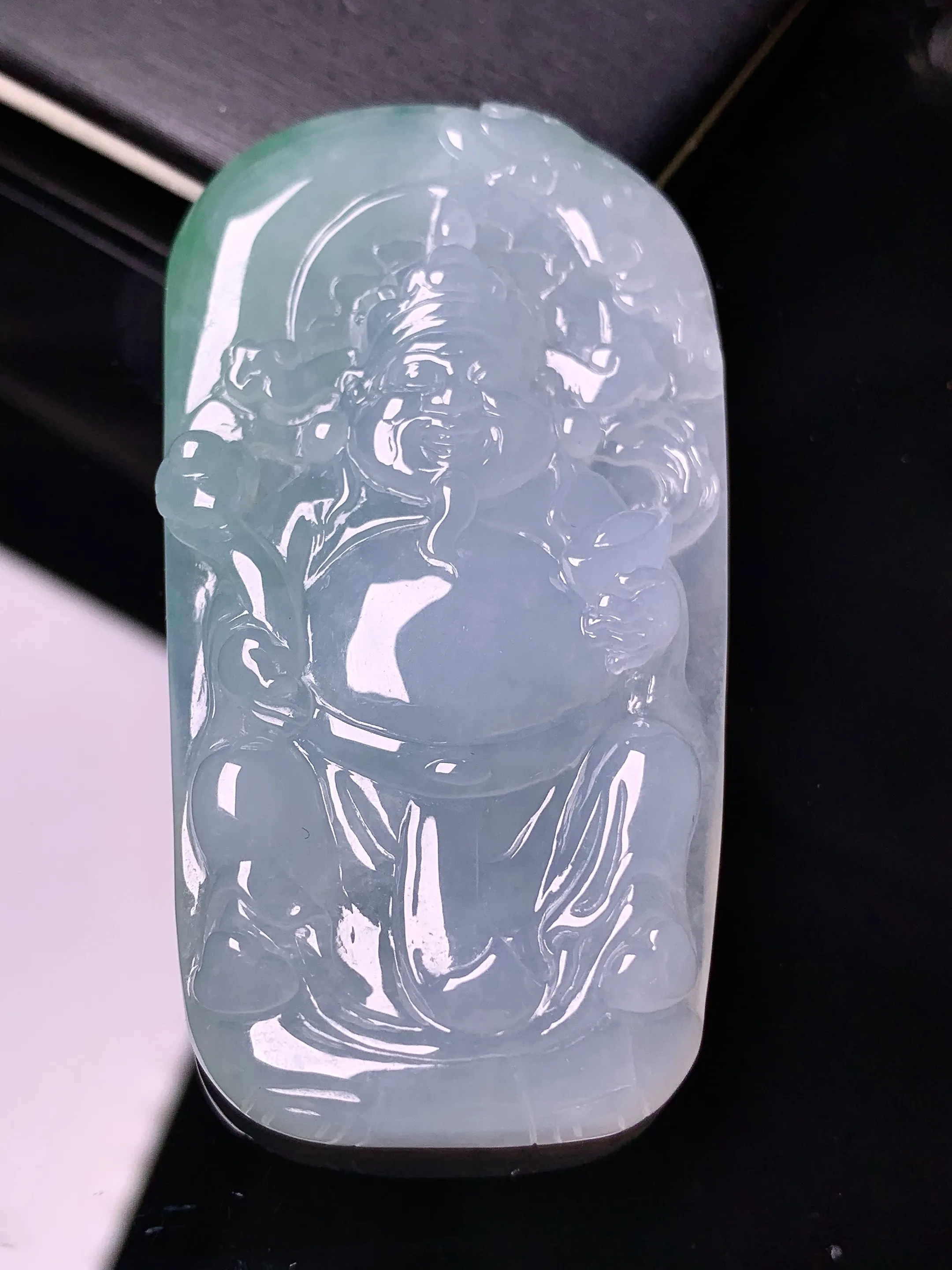 冰种财神吊坠 玉质细腻 色泽清新艳丽  整体尺寸60*32.3*8