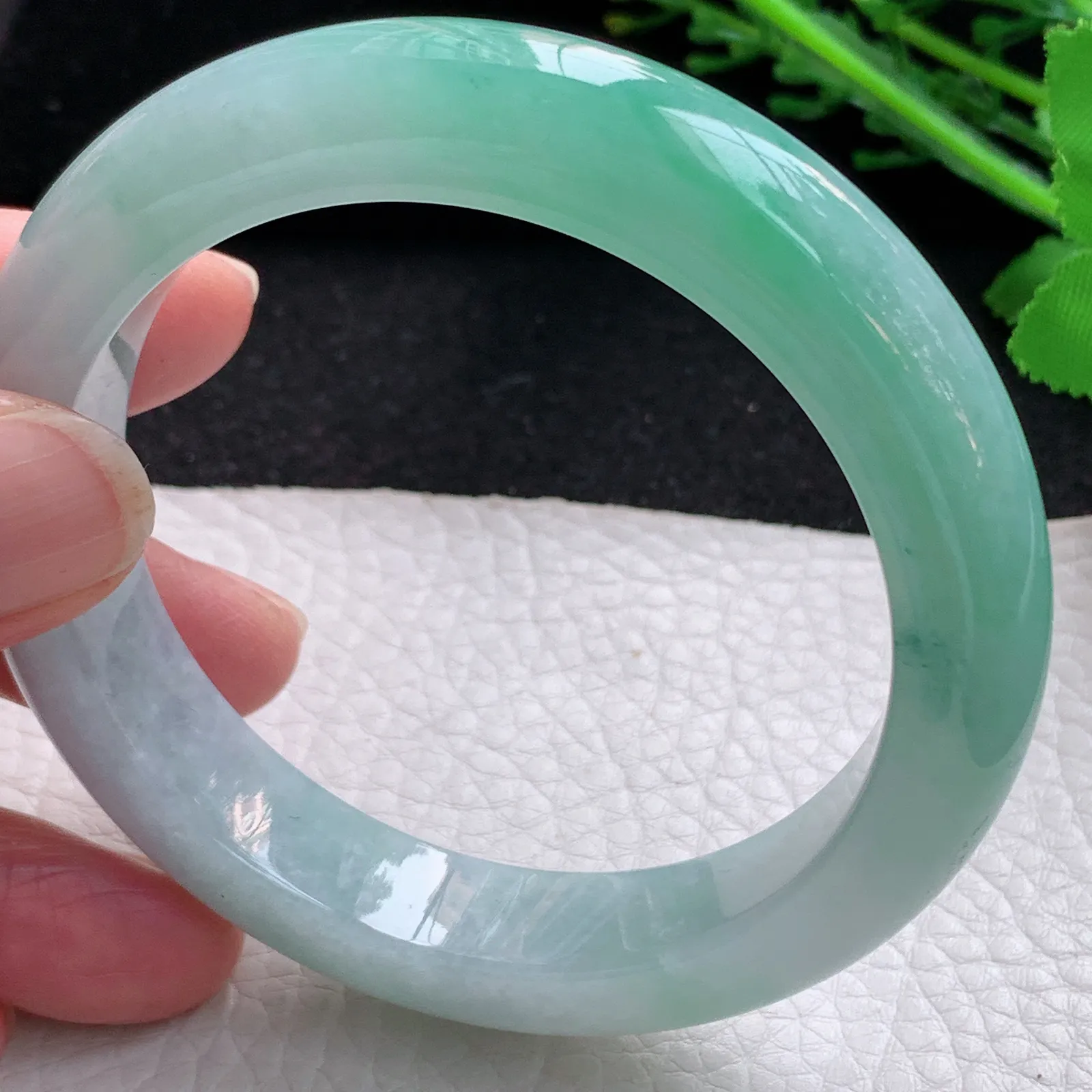 yh自然光57*12.3*9.2平安镯 缅甸翡翠a货玉手镯清新宽边玉手环