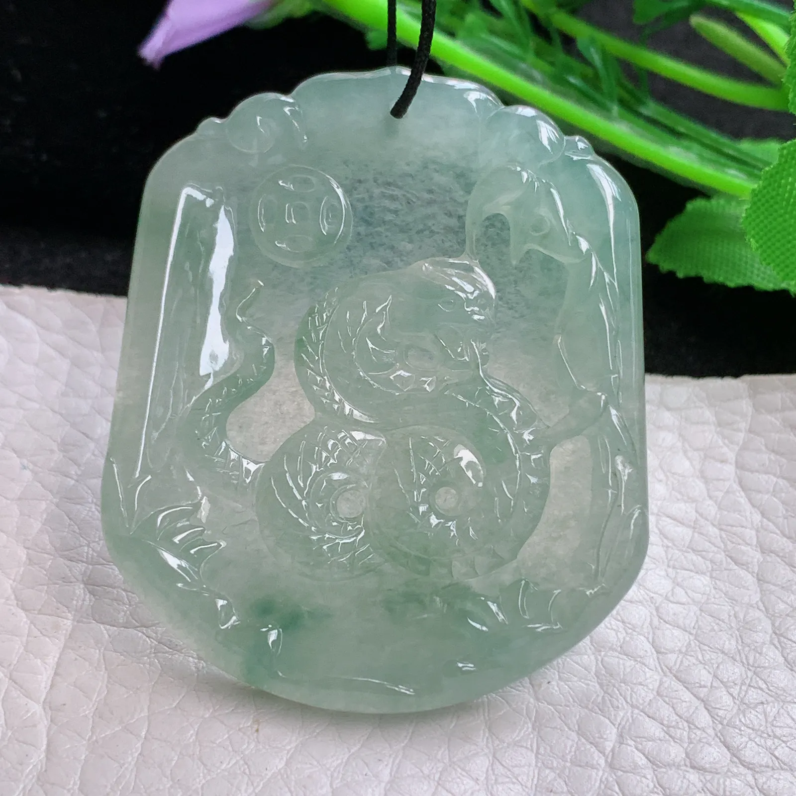 kh自然光52.5*43.5*4.6天然缅甸翡翠冰晴生肖蛇 腰缠万贯玉吊坠 毛衣坠