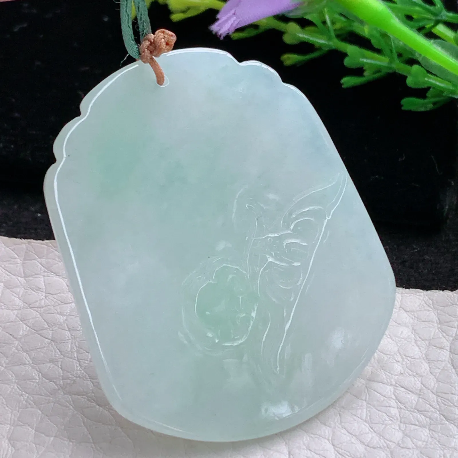 bg自然光50*41.5*6天然缅甸翡翠飘阳绿文殊菩萨玉吊坠 毛衣坠