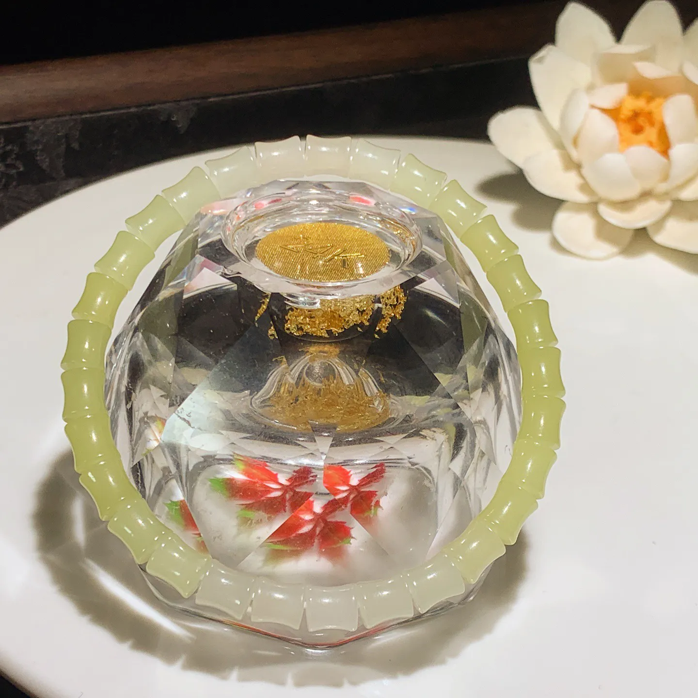 和田玉黄口料节节高升手串。单颗尺寸7/6。玉质细腻油润。手推出油。佩戴高端典雅。lt251201