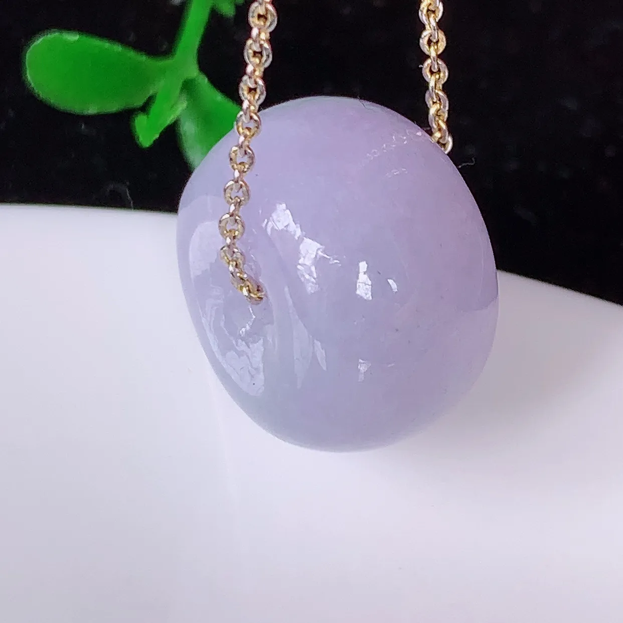 自然光实拍，冰润翡翠路路通吊坠，寓意好运连连，路路畅通，经典款式，财运滚滚，路路通，佩戴效果更好！配图银链子#57.29