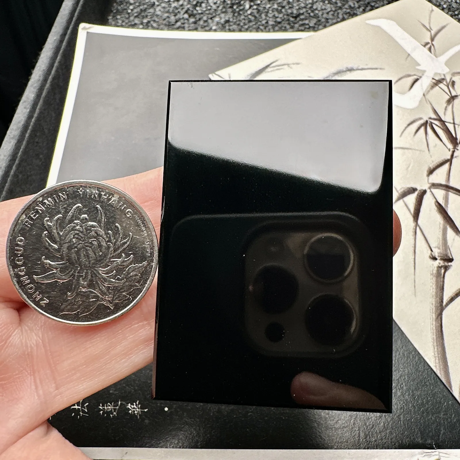 【冰种墨翠无事牌】高品质无事牌，种老肉细，光泽度好，无纹无裂，打灯透绿。