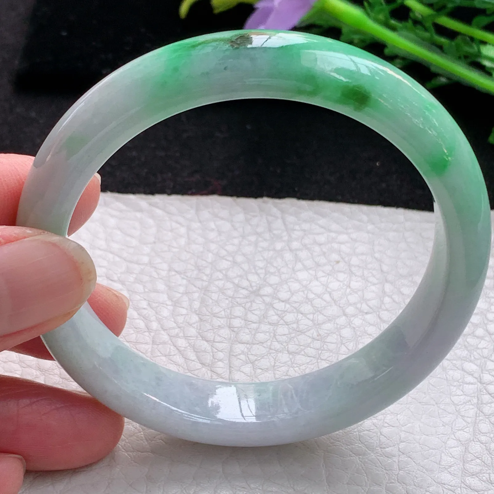 xx自然光57*12.5*7.6平安镯 缅甸翡翠a货玉手镯辣绿宽边玉手环