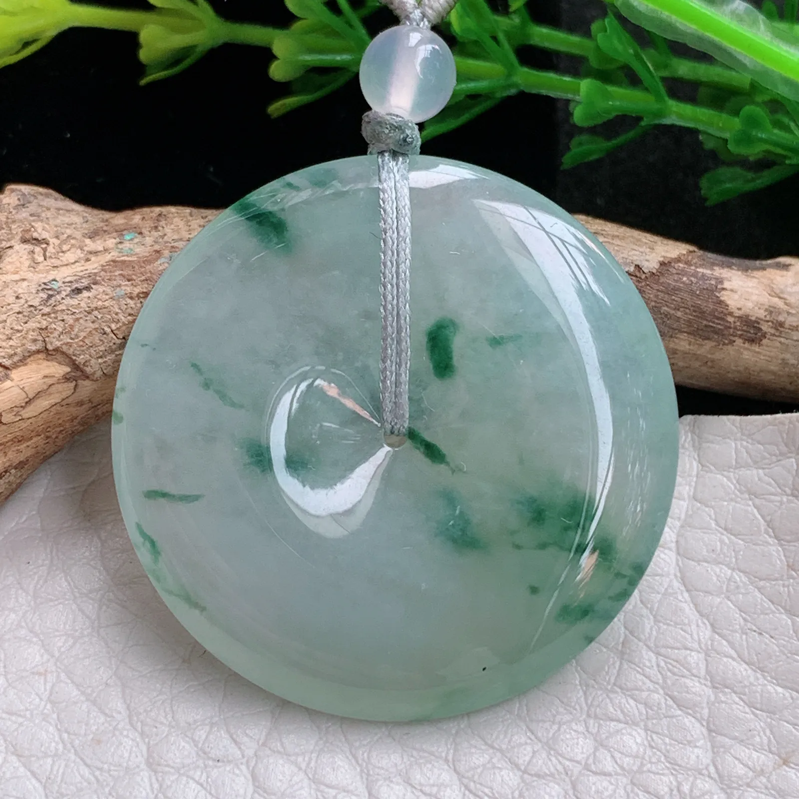 gp自然光36*5.8天然缅甸翡翠冰胶饱满飘花大平安扣 玉扣玉吊坠