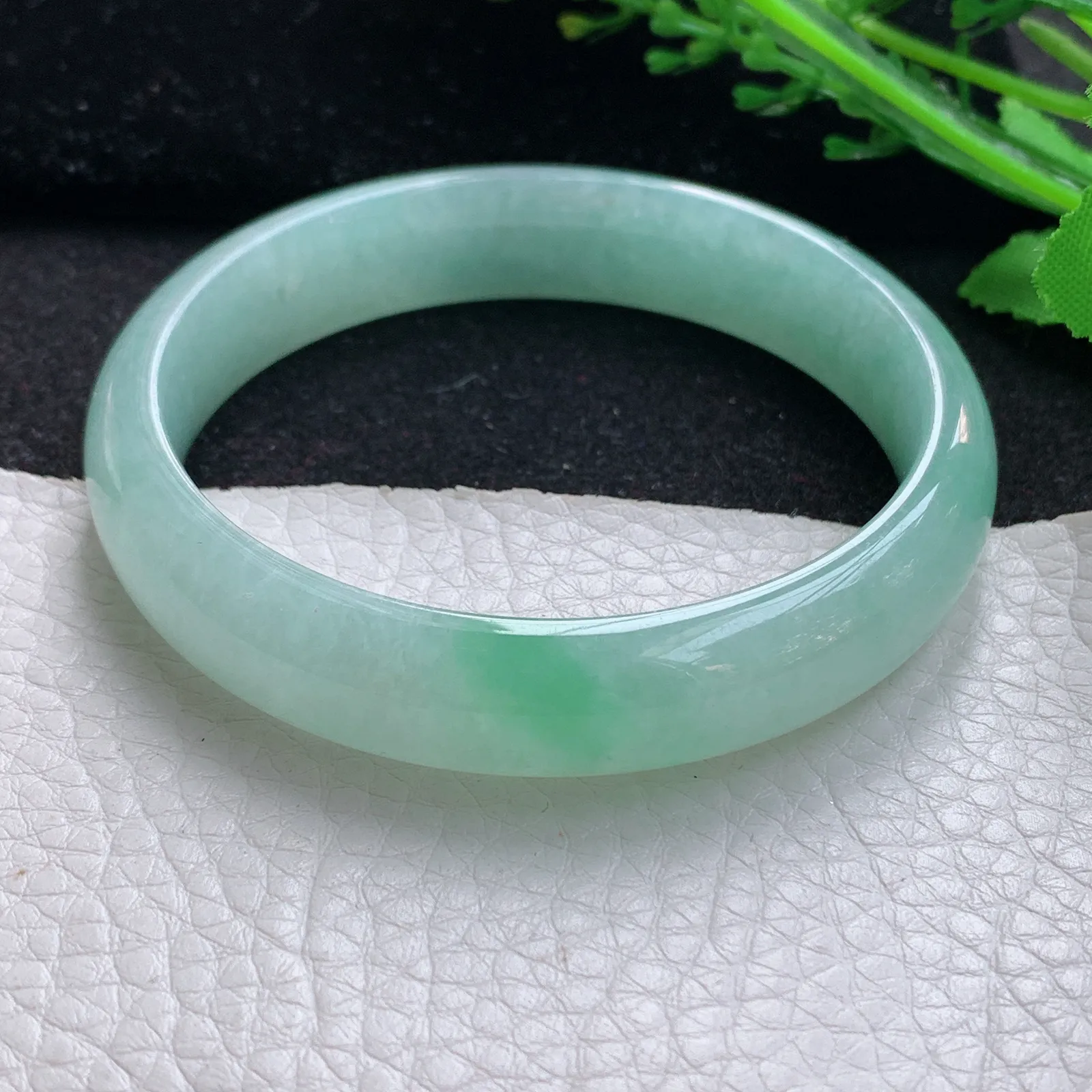 jm自然光57*12.8*7.4平安镯 缅甸翡翠a货玉手镯冰绿宽边玉手环