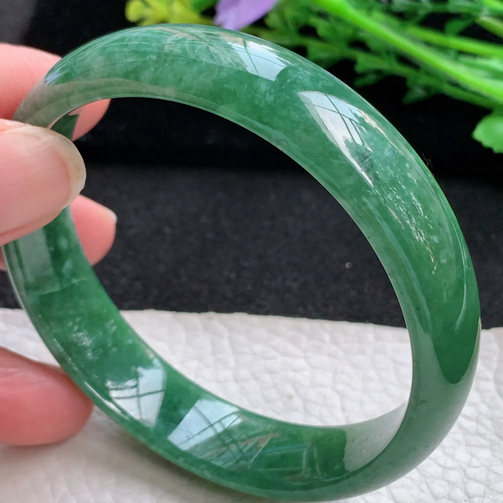n自然光59*14*6.2平安镯 缅甸翡翠a货玉手镯满绿宽边玉手环