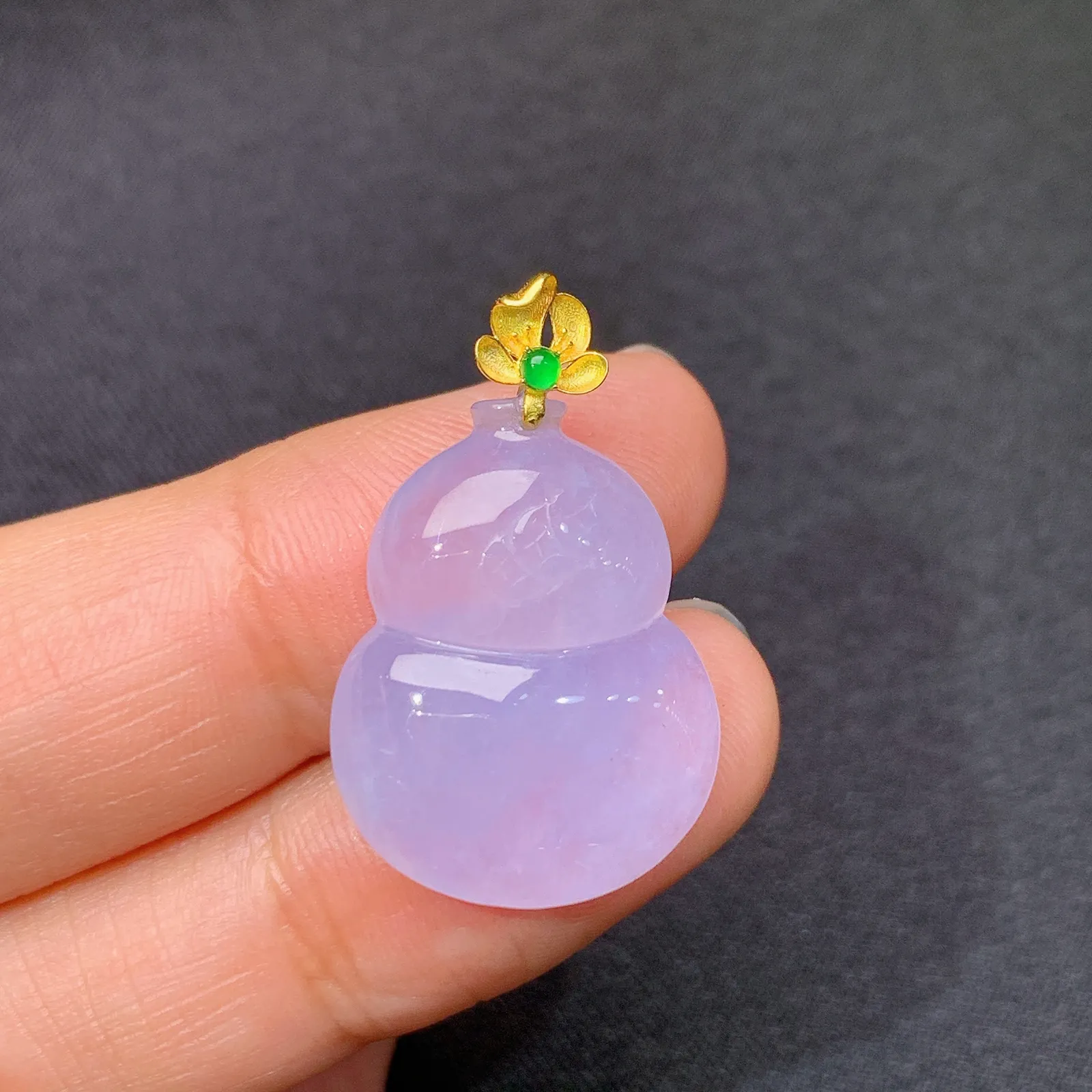 冰紫罗兰葫芦吊坠，18k金镶嵌，温润细腻，颜色鲜艳，Al 尺寸27.5*17*4.8