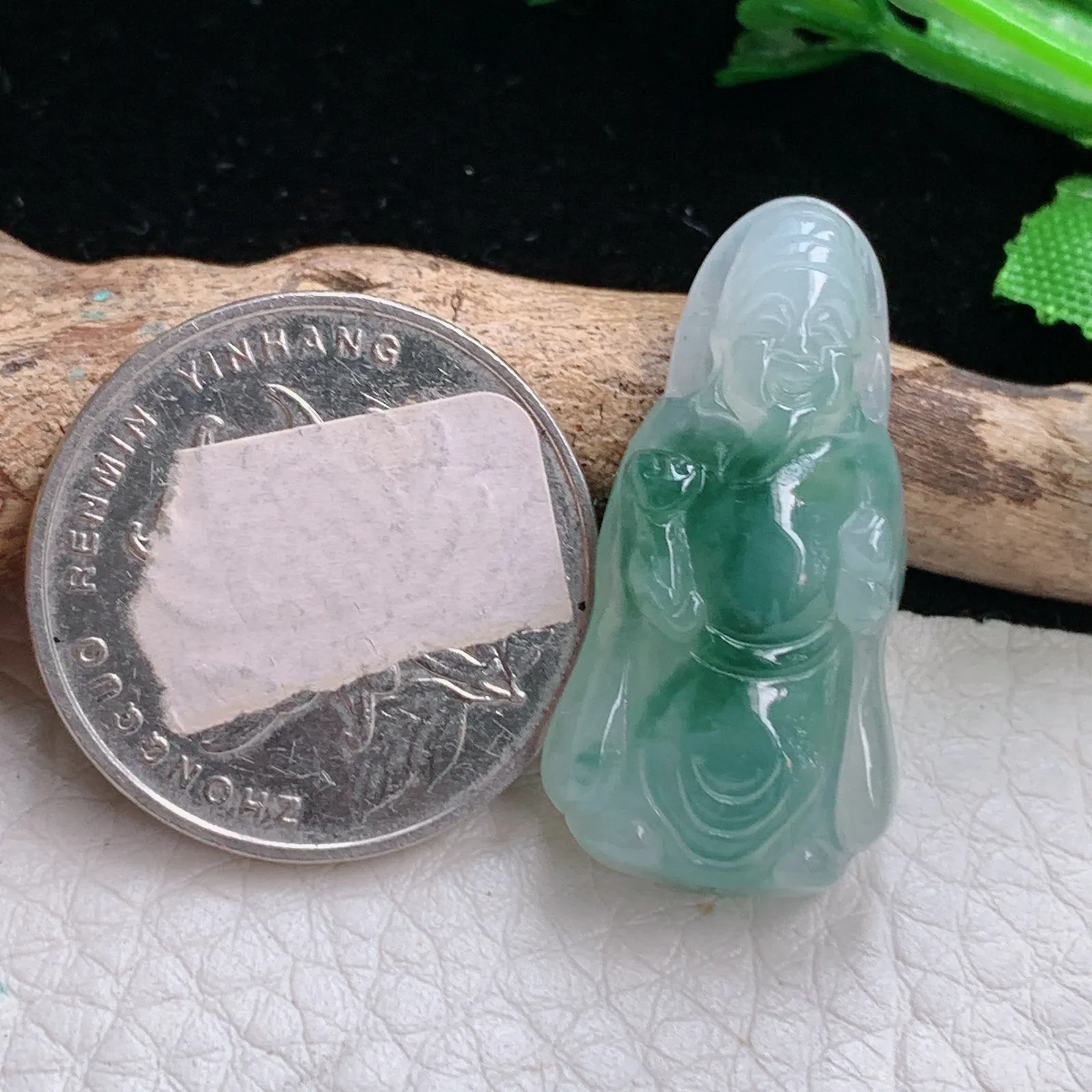 gp自然光30.9*15.7*6天然缅甸翡翠冰胶飘花立体财神爷 财爷玉吊坠