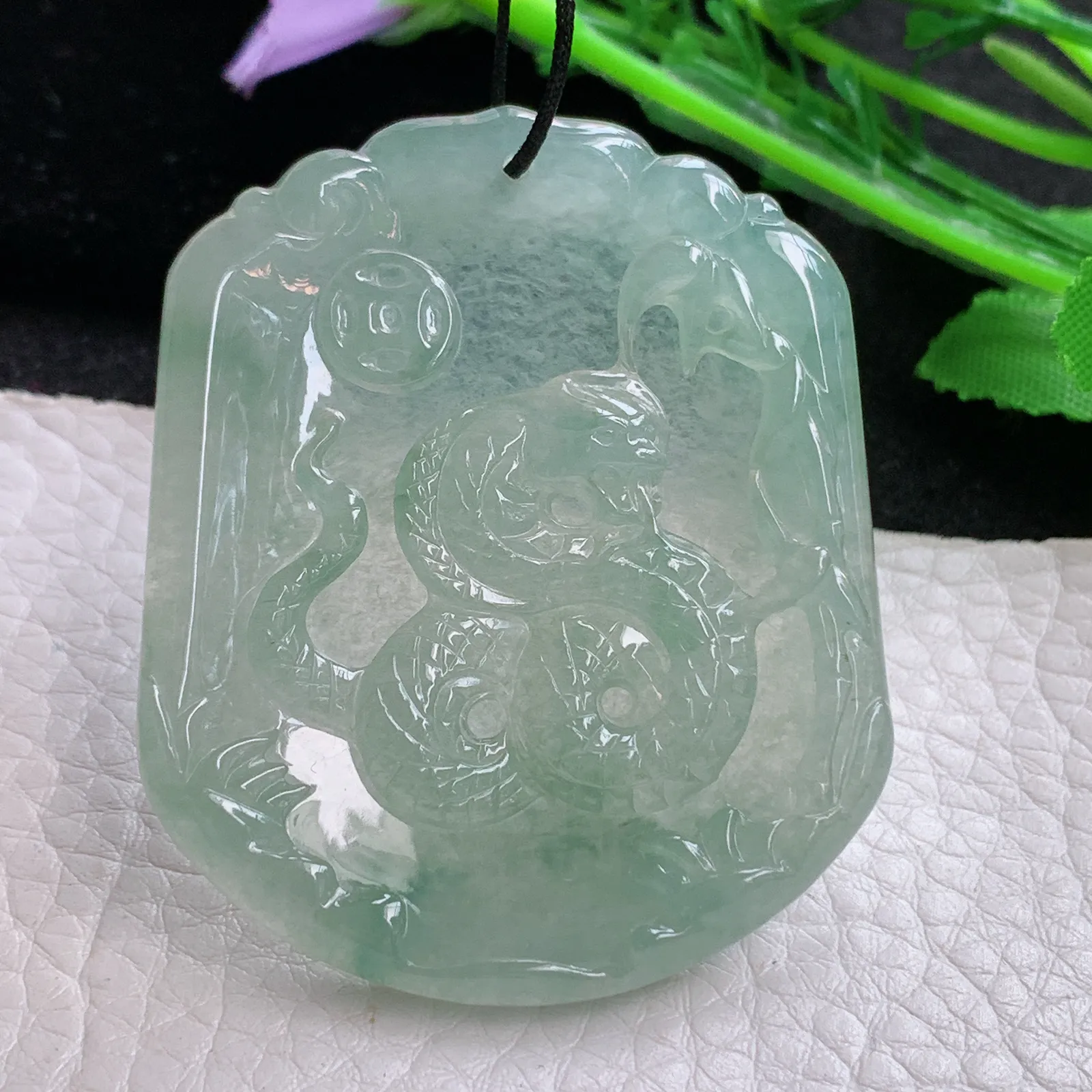 kh自然光52.5*43.5*4.6天然缅甸翡翠冰晴生肖蛇 腰缠万贯玉吊坠 毛衣坠