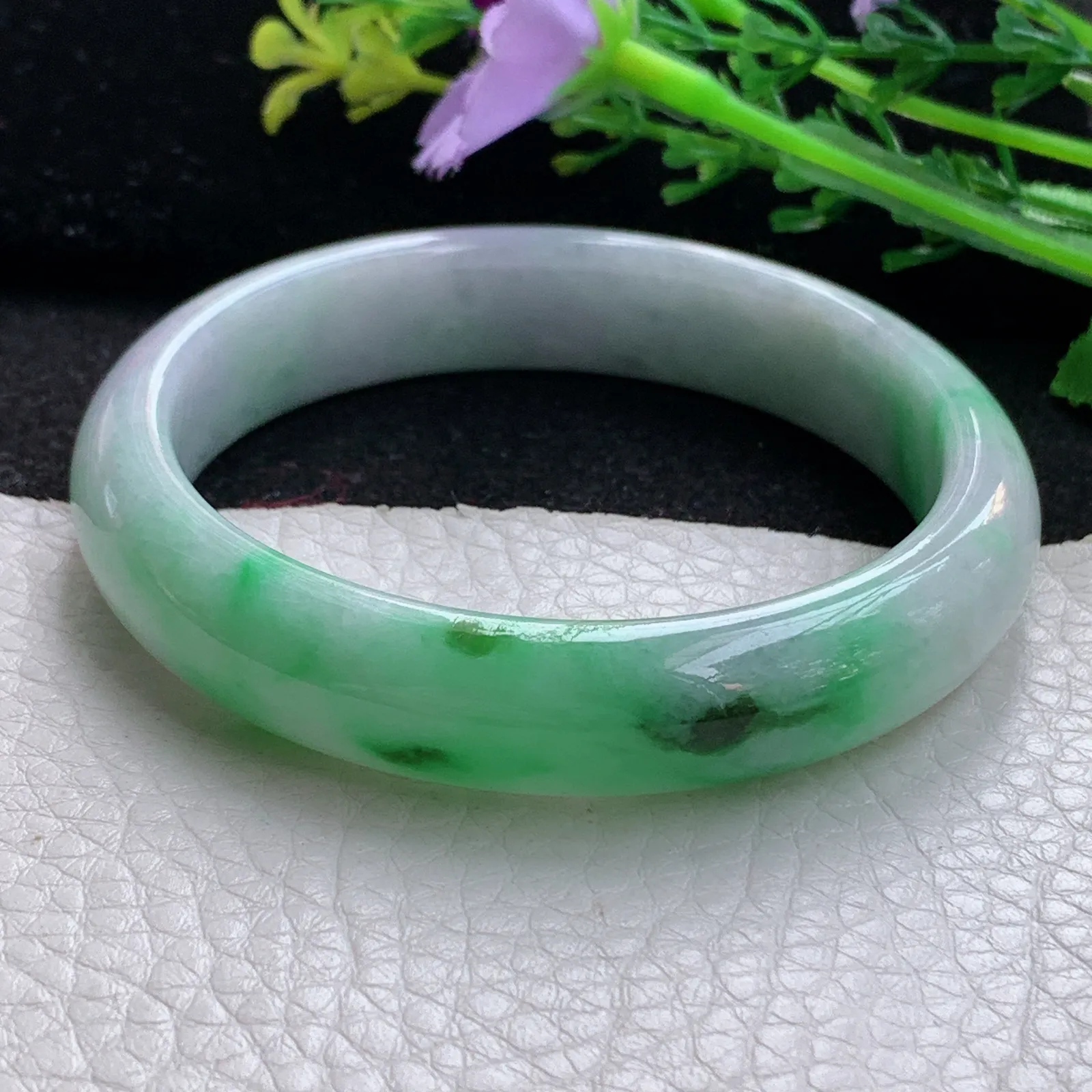 xx自然光57*12.5*7.6平安镯 缅甸翡翠a货玉手镯辣绿宽边玉手环