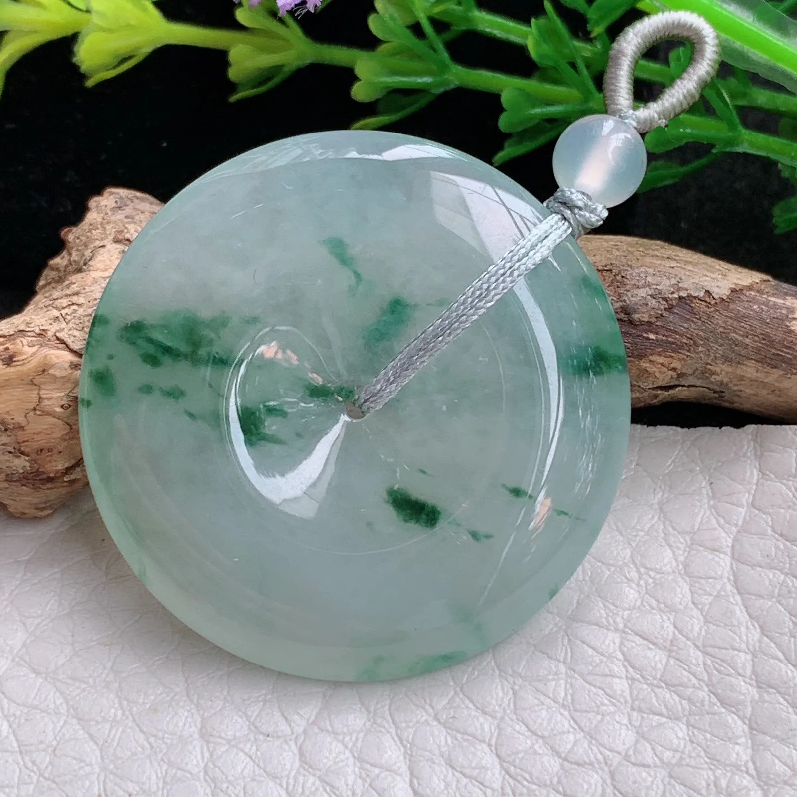 gp自然光36*5.8天然缅甸翡翠冰胶饱满飘花大平安扣 玉扣玉吊坠