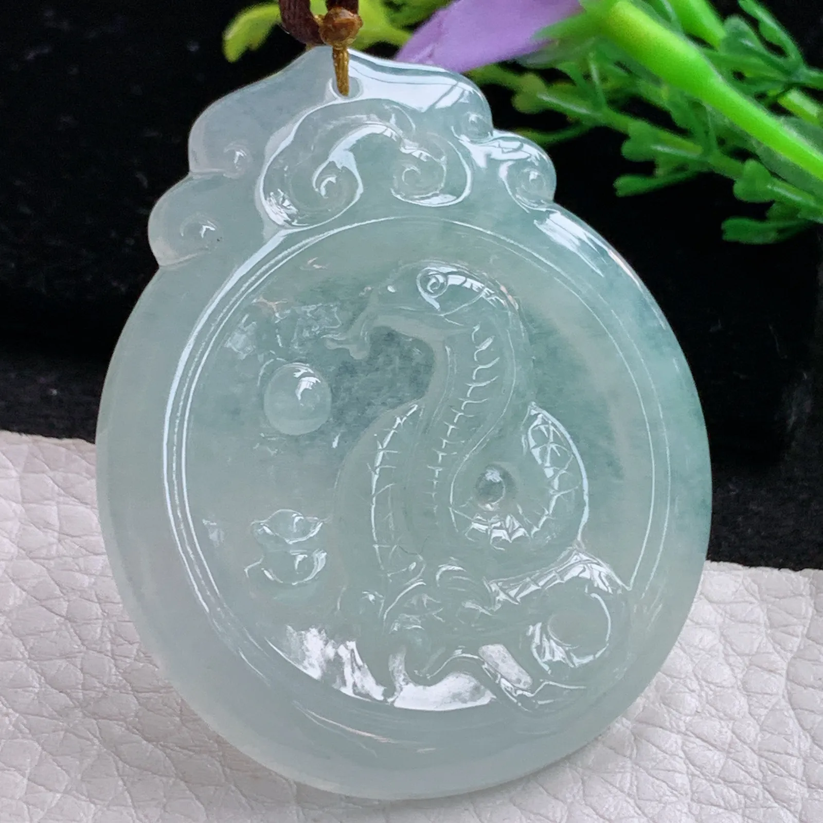 bg自然光53.8*45*5天然缅甸翡翠冰晴生肖蛇 腰缠万贯玉吊坠 毛衣坠