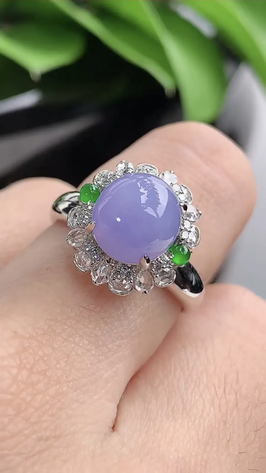 a货翡翠老坑冰种18K金伴钻镶嵌紫罗兰蛋面戒指 圈口17.5裸石尺寸9×8.3mm 重量4.25g 1201