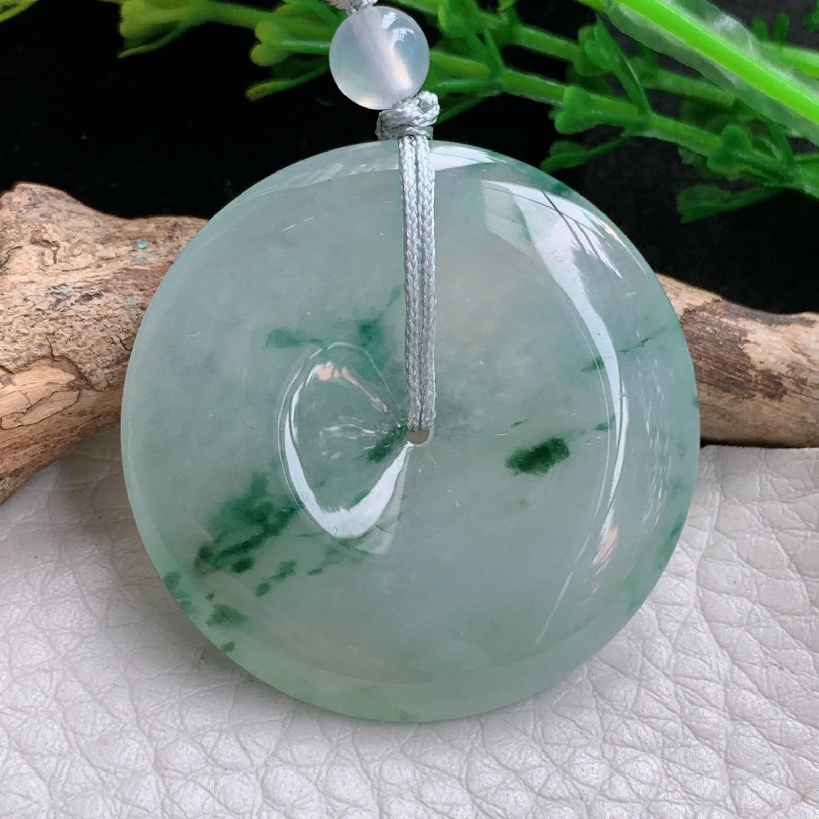 gp自然光36*5.8天然缅甸翡翠冰胶饱满飘花大平安扣 玉扣玉吊坠