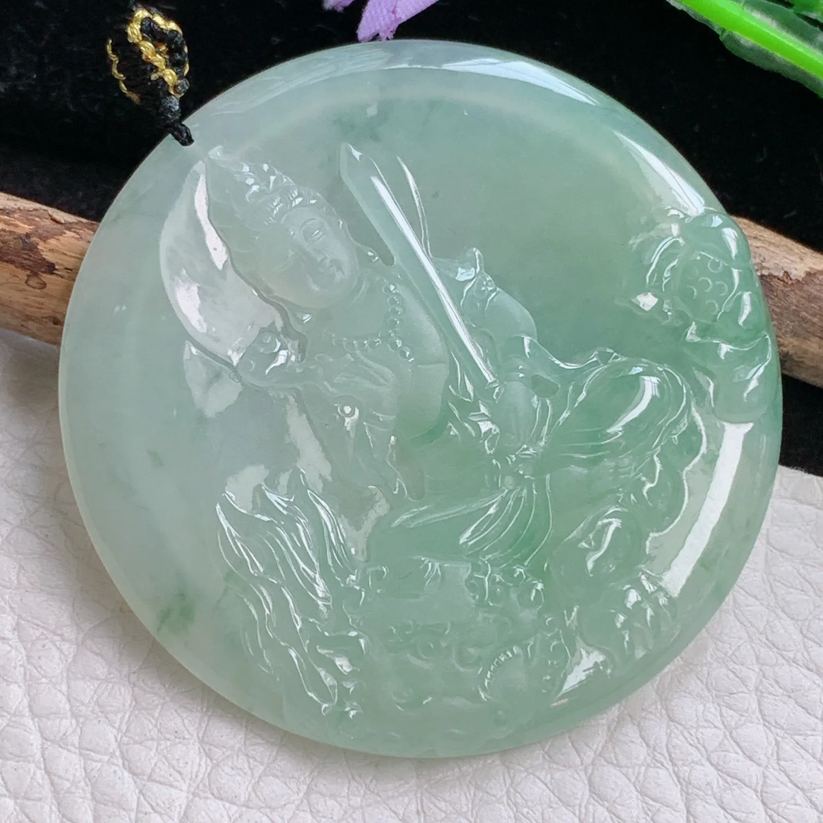 kh自然光53.5*5.5天然缅甸翡翠冰晴文殊菩萨圆牌玉吊坠 毛衣坠