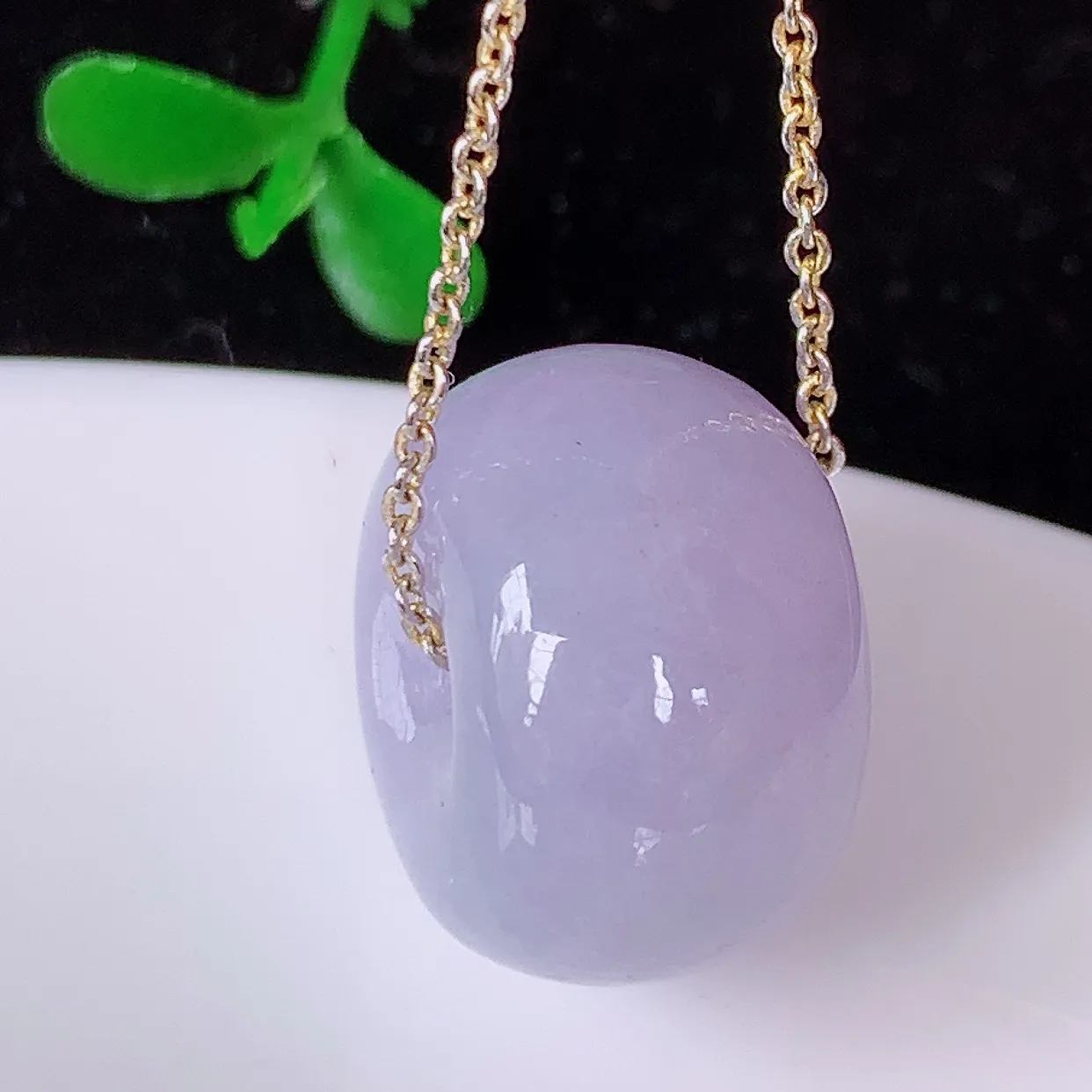 自然光实拍，冰润翡翠路路通吊坠，寓意好运连连，路路畅通，经典款式，财运滚滚，路路通，佩戴效果更好！配图银链子#57.29