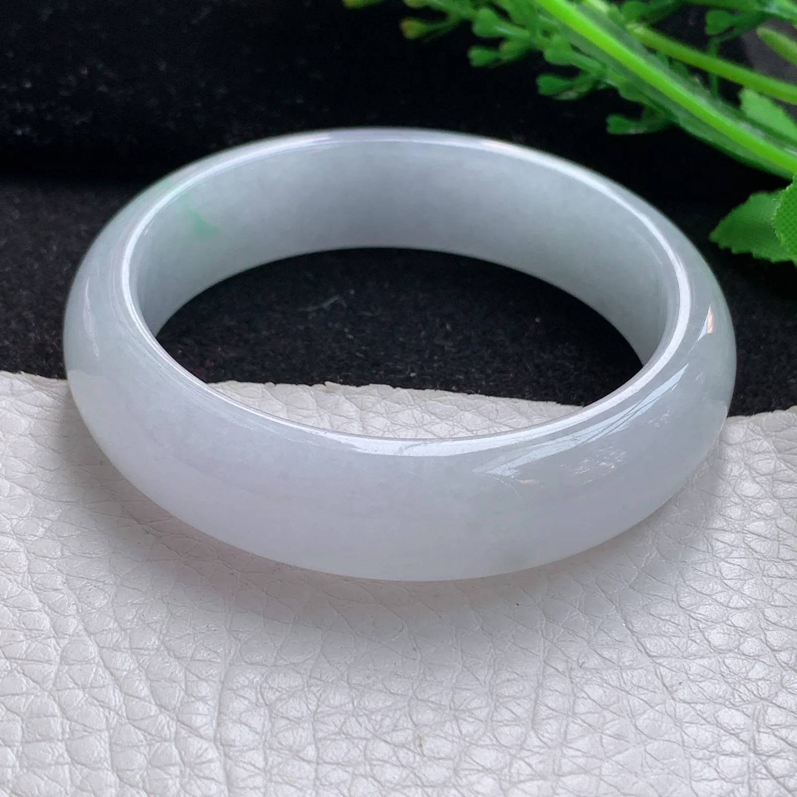 jm自然光53.5*14.3*7.5平安镯 缅甸翡翠a货玉手镯水润飘花宽边玉手环