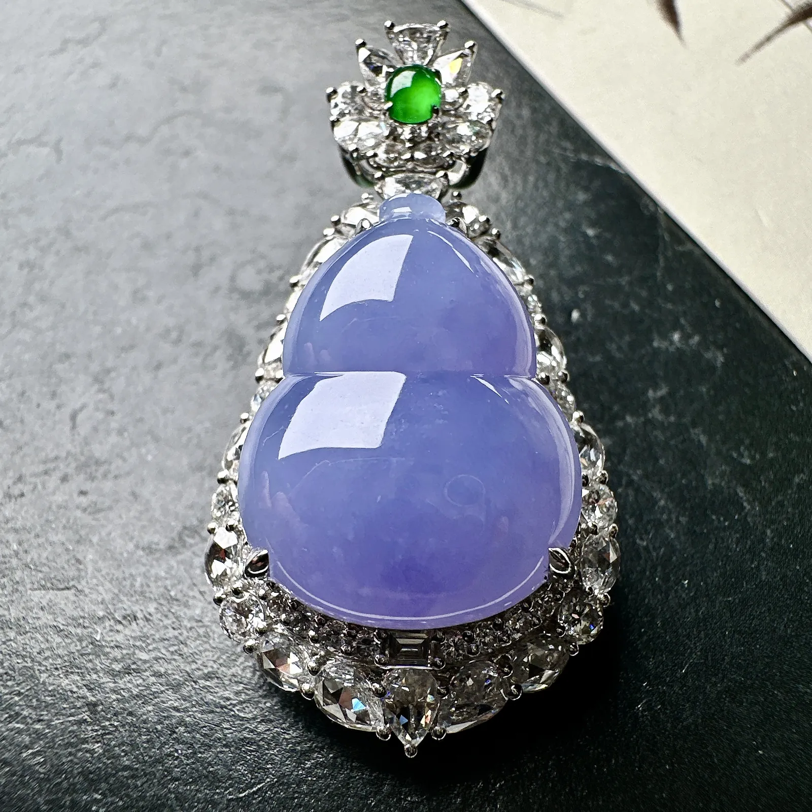 【冰种紫葫芦吊坠】质地细腻，冰透纯净，唯美漂亮，珍藏品质，18K金钻镶嵌，裸石尺寸20.7*16*5