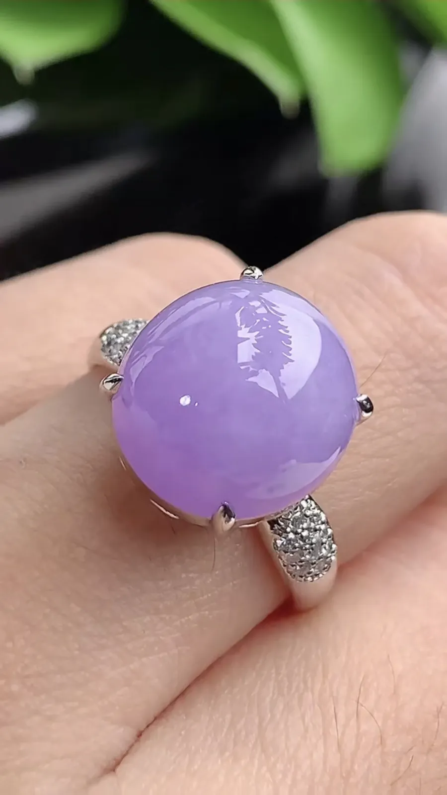 a货翡翠老坑冰种18K金伴钻镶嵌紫罗兰蛋面戒指 圈口17.4裸石尺寸12.6×12mm 重量5.40g 1201