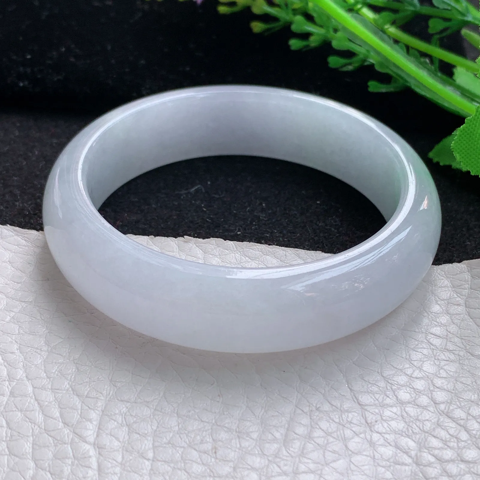 jm自然光53.5*14.3*7.5平安镯 缅甸翡翠a货玉手镯水润飘花宽边玉手环