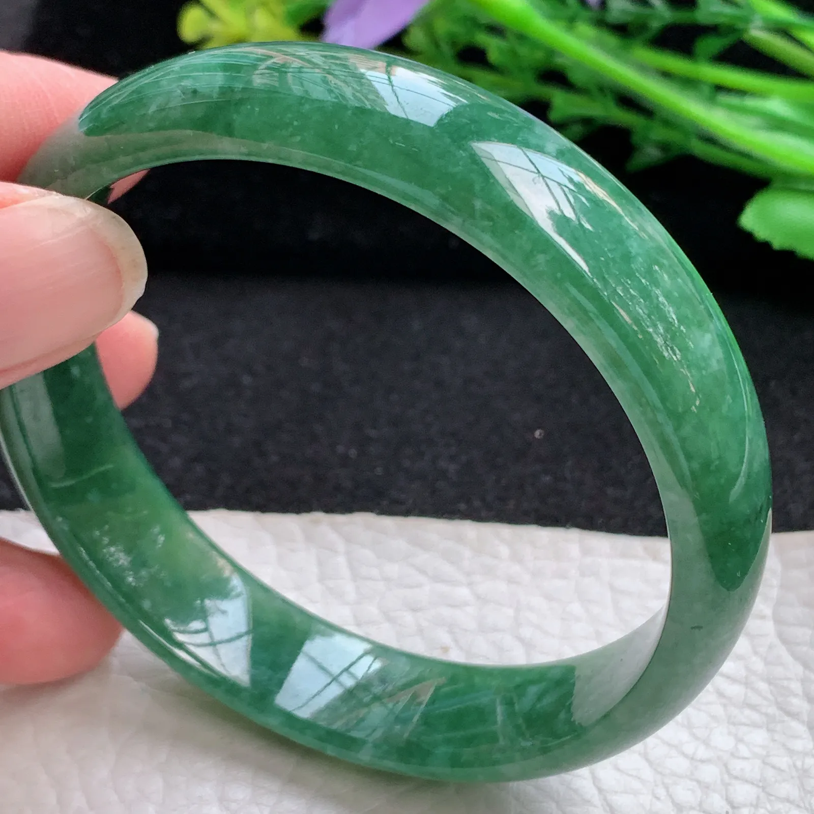 n自然光59*14*6.2平安镯 缅甸翡翠a货玉手镯满绿宽边玉手环