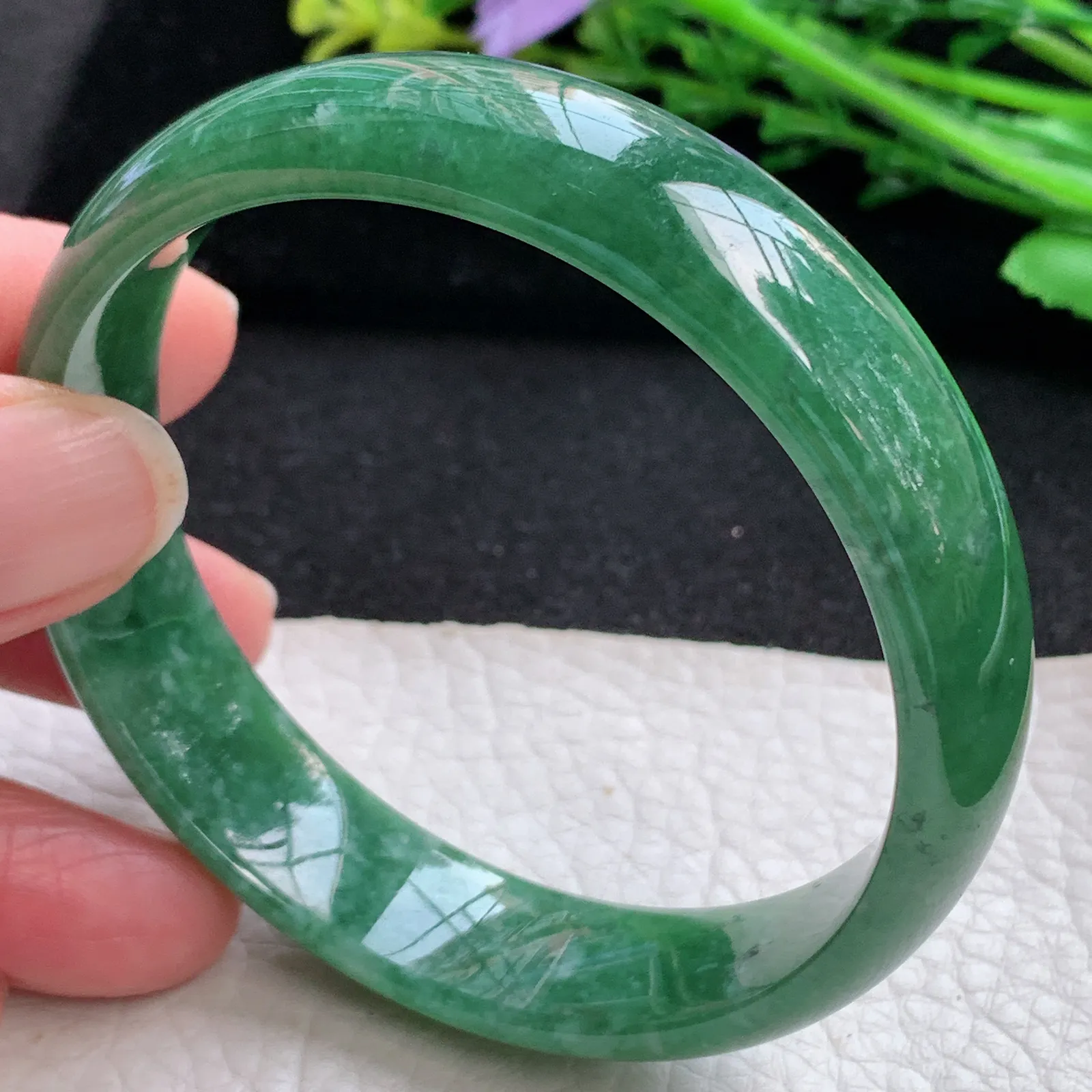 n自然光59*14*6.2平安镯 缅甸翡翠a货玉手镯满绿宽边玉手环