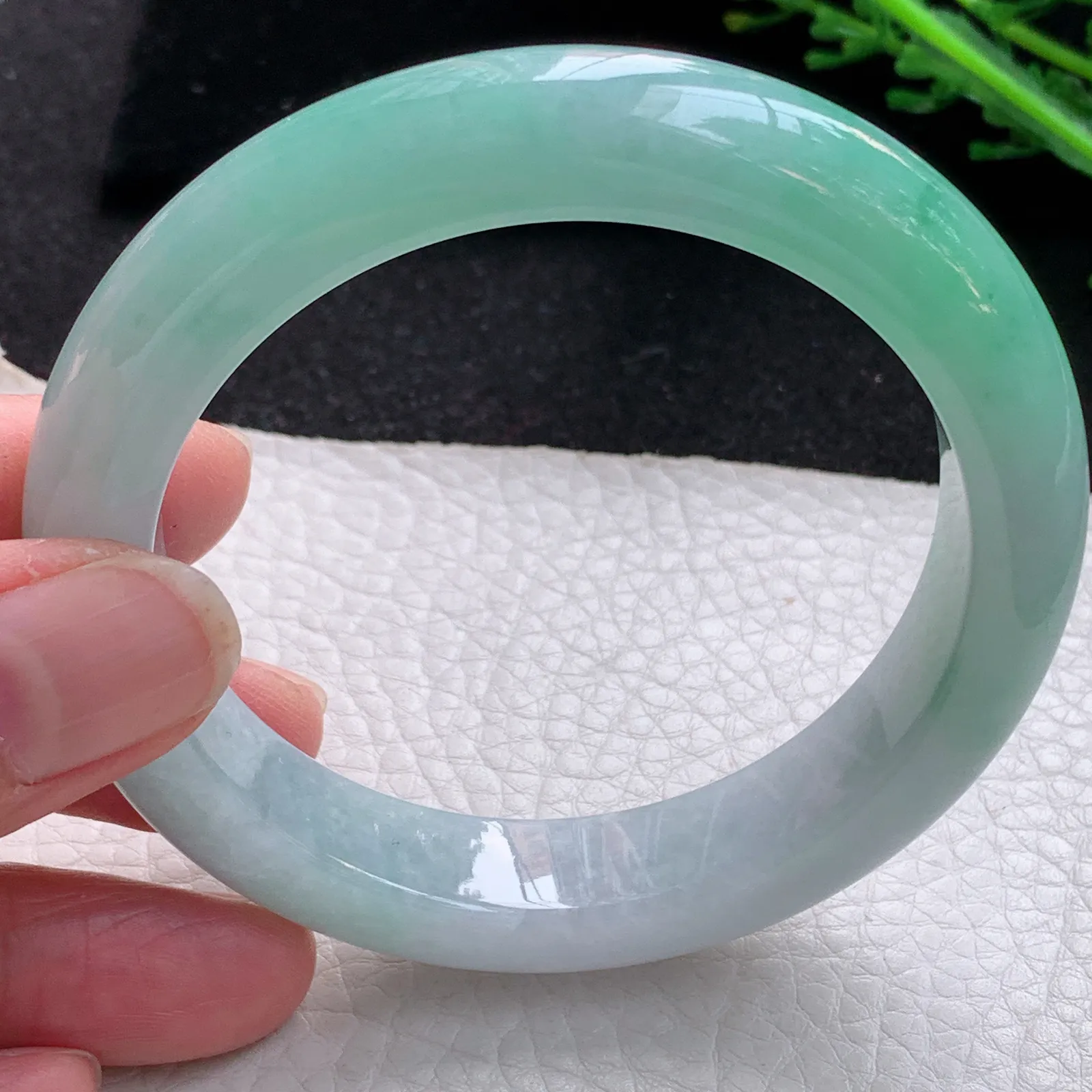 yh自然光57*12.3*9.2平安镯 缅甸翡翠a货玉手镯清新宽边玉手环