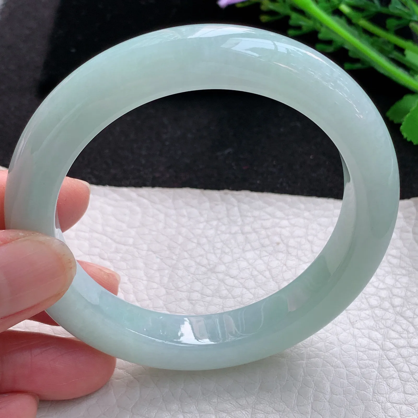 nr自然光57.5*11.5*18平安镯 缅甸翡翠a货玉手镯甜绿宽边玉手环