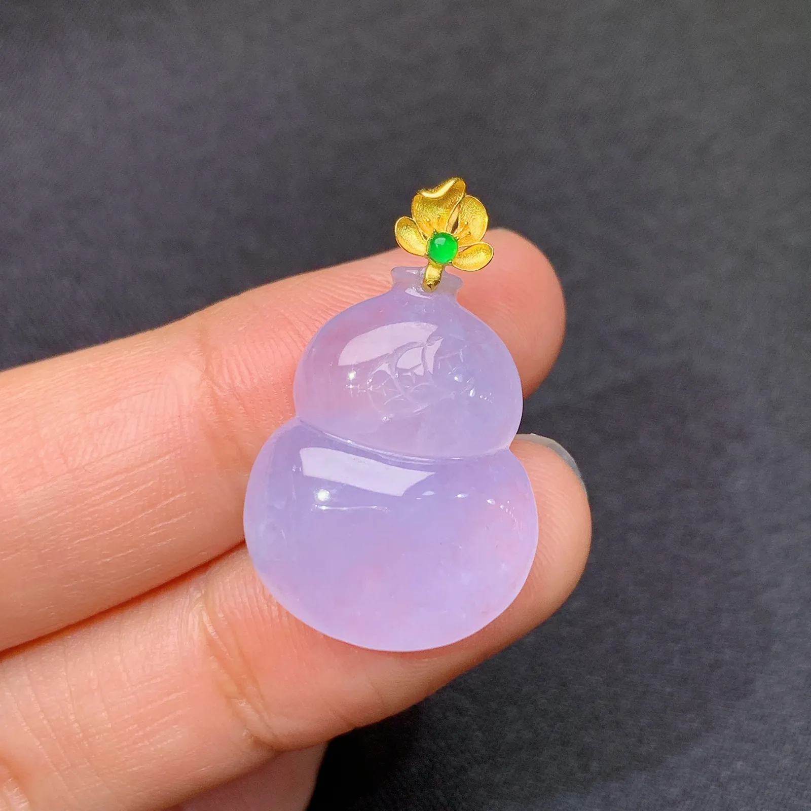 冰紫罗兰葫芦吊坠，18k金镶嵌，温润细腻，颜色鲜艳，Al 尺寸27.5*17*4.8
