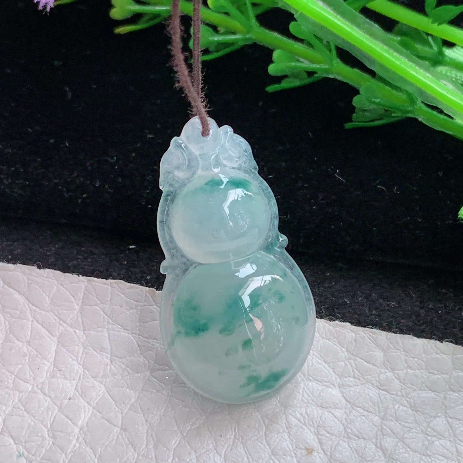 gp自然光你31.5*17*6.2天然缅甸翡翠冰胶饱满飘花葫芦 玉葫芦玉吊坠