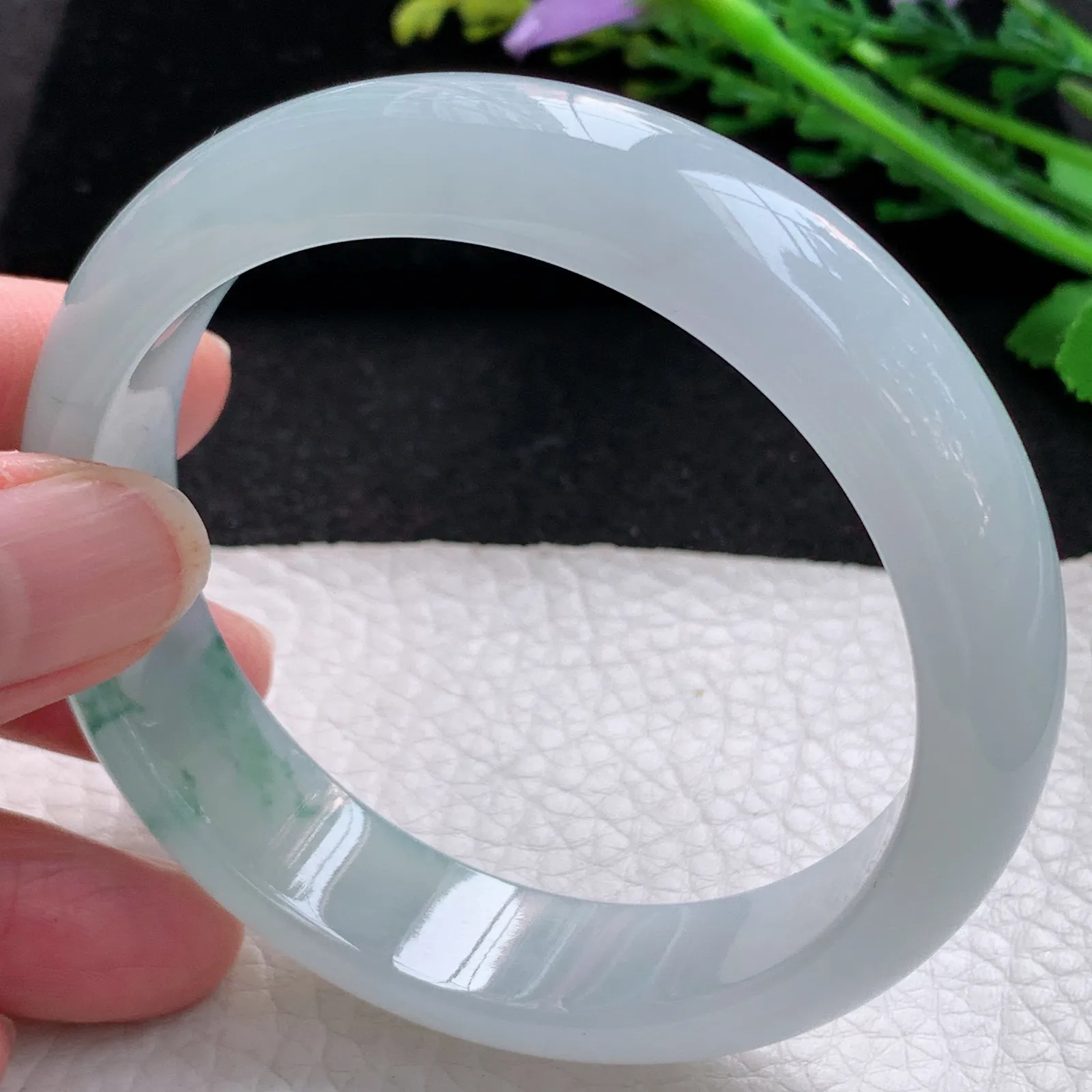 nr自然光58.5*15*8轮胎镯 缅甸翡翠a货玉手镯冰飘花宽边玉手环