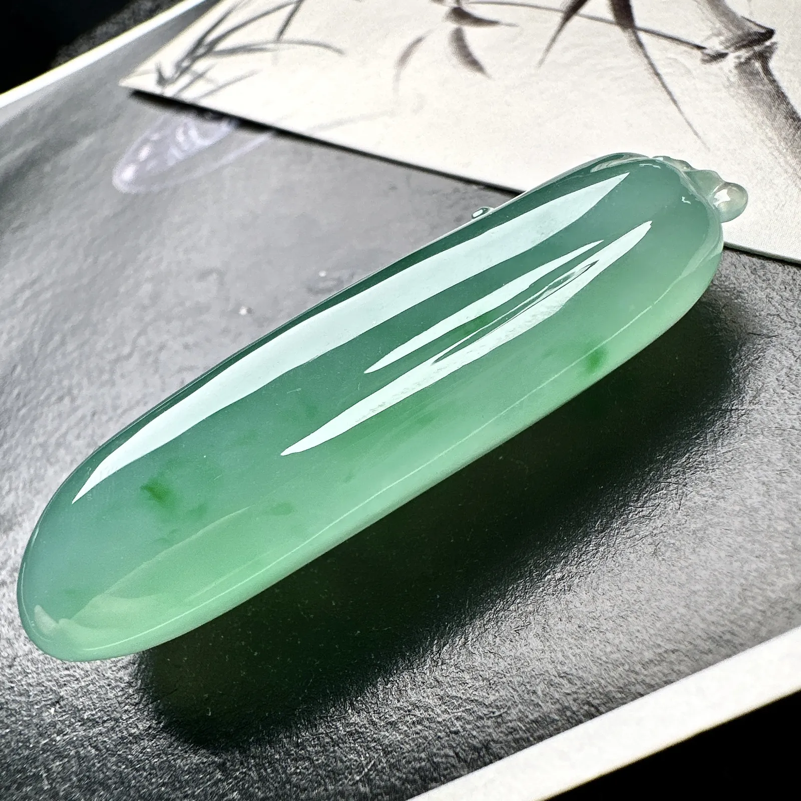 【冰种满绿大福瓜】质地冰润细腻，种老起光，收藏品质，