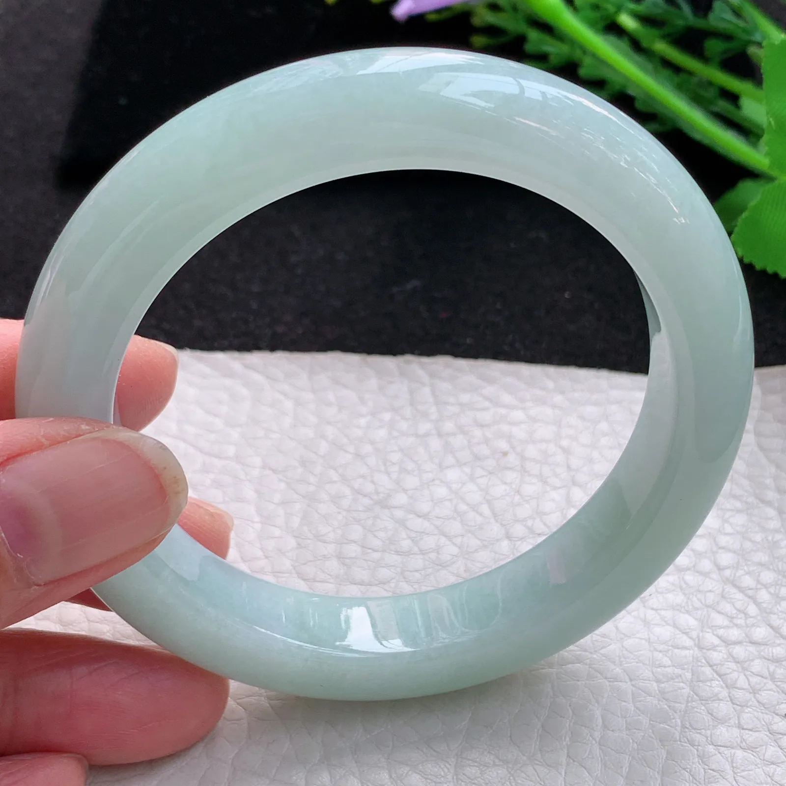 nr自然光57.5*11.5*18平安镯 缅甸翡翠a货玉手镯甜绿宽边玉手环