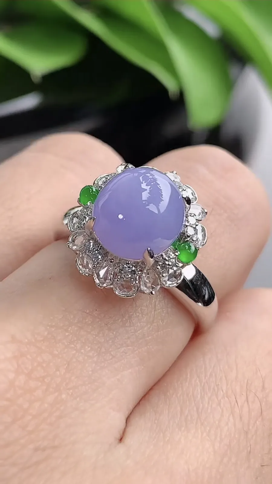 a货翡翠老坑冰种18K金伴钻镶嵌紫罗兰蛋面戒指 圈口17.5裸石尺寸9×8.3mm 重量4.25g 1201