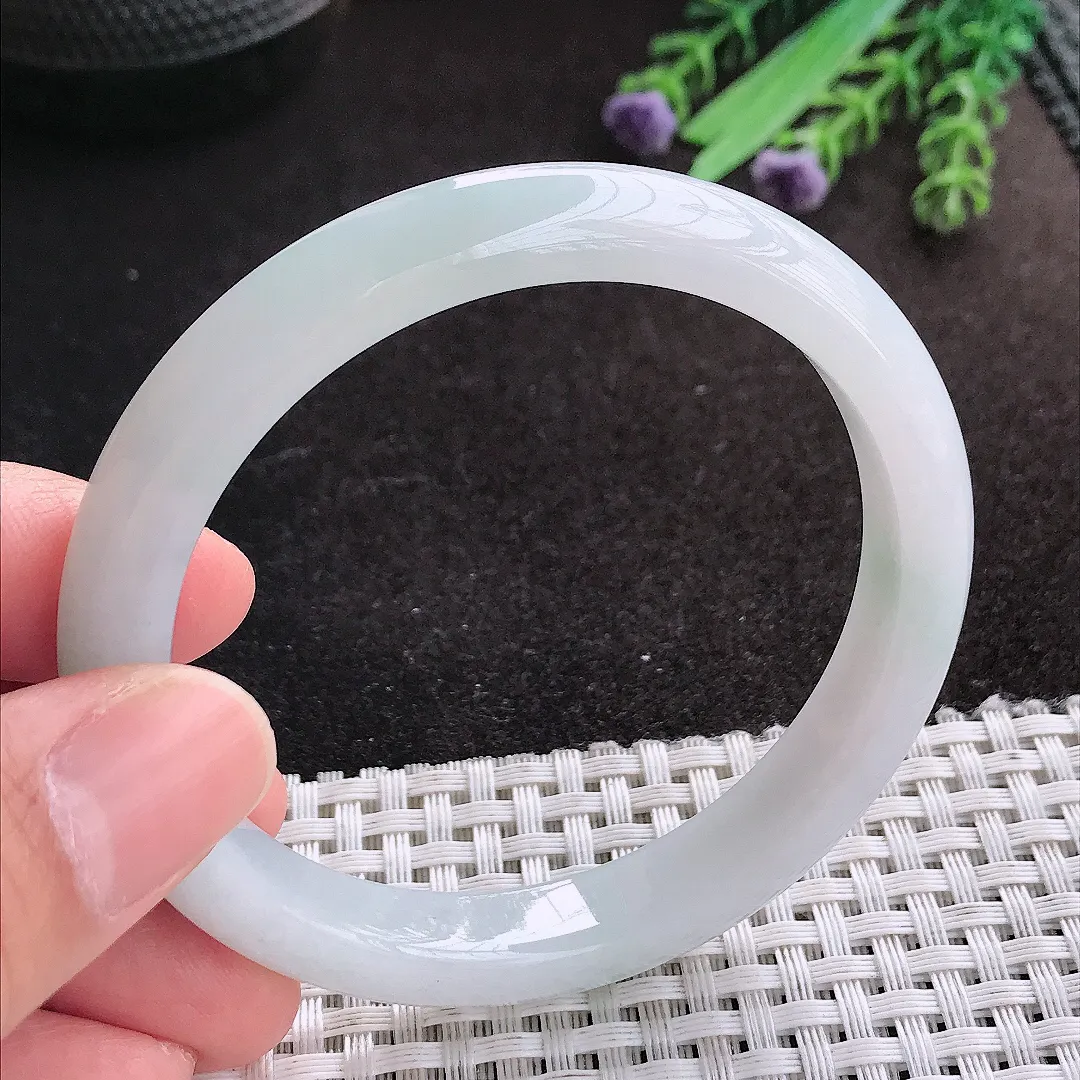 天然A货翡翠56.8/18/7.8老坑秀气温润细条手镯宽边玉镯