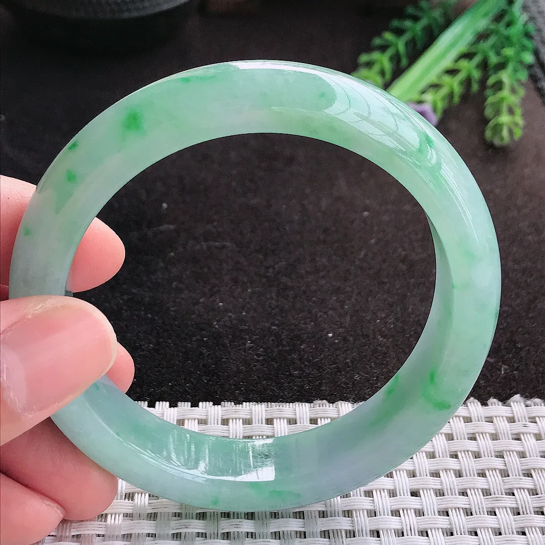 天然A货翡翠59/13.9/8.8老坑冰润起胶冰晴飘绿手镯宽边玉手镯