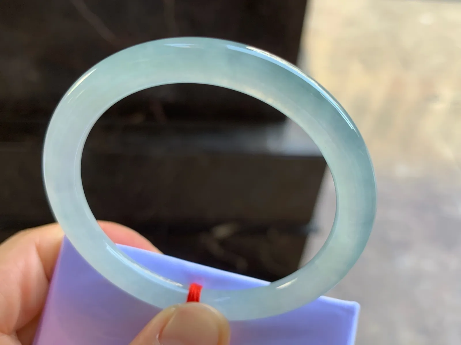 51-7.2mm
冰种圆条手镯 水润光泽 清爽