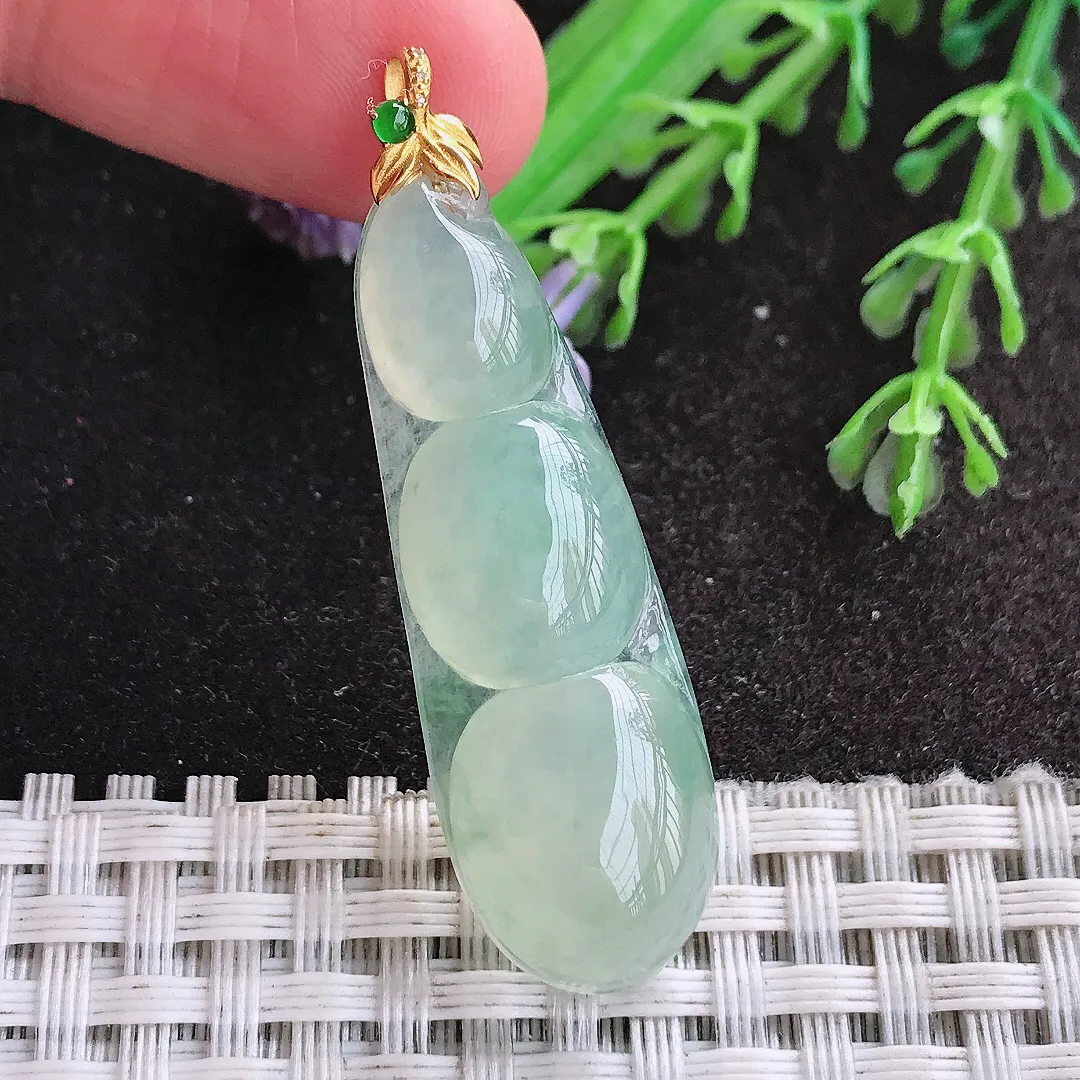 天然A货翡翠43/13.8/6老坑18k金镶嵌冰润起胶冰晴四季豆吊坠翡翠玉挂件