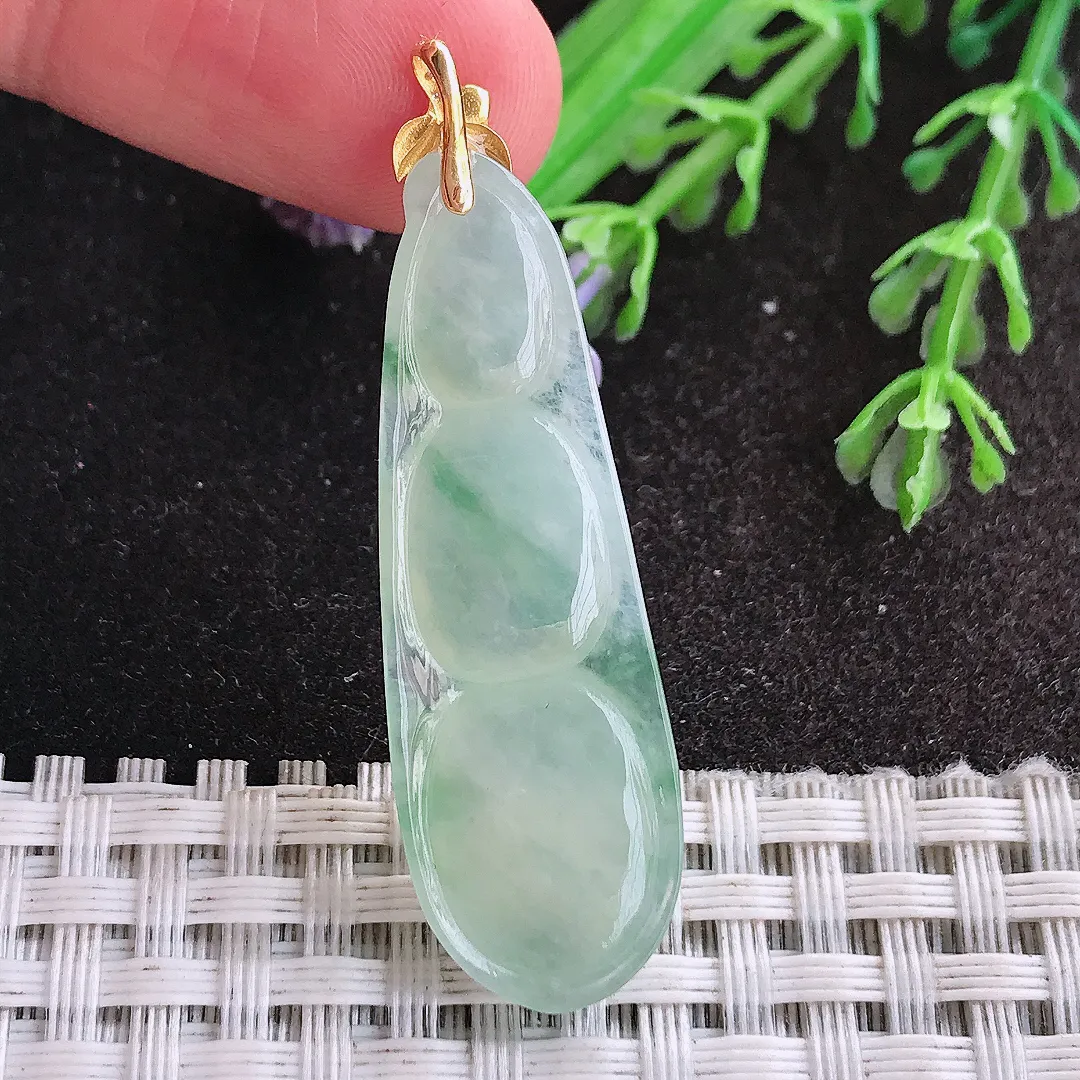 天然A货翡翠43/13.8/6老坑18k金镶嵌冰润起胶冰晴四季豆吊坠翡翠玉挂件