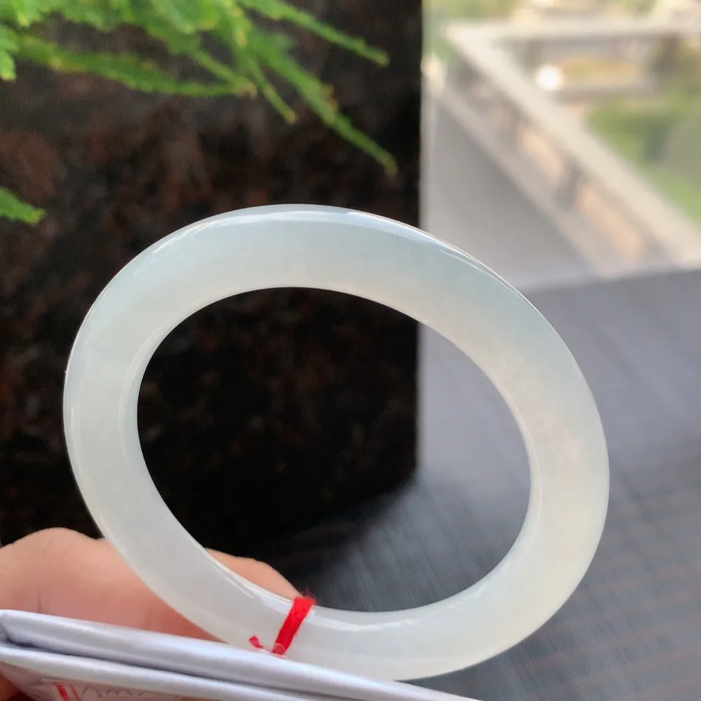 圆条高冰种白月光 无瑕 尺寸:53.4/8.7/9.2 种水好