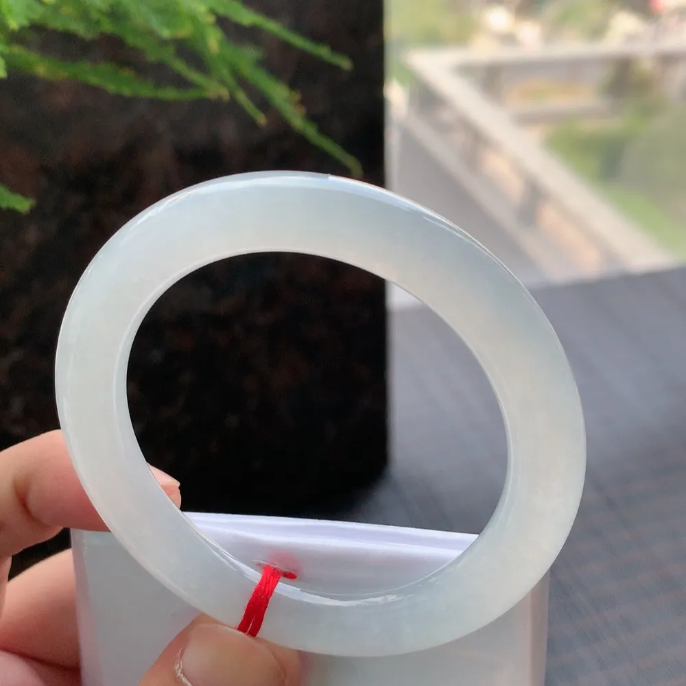 圆条高冰种白月光 无瑕 尺寸:53.4/8.7/9.2 种水好