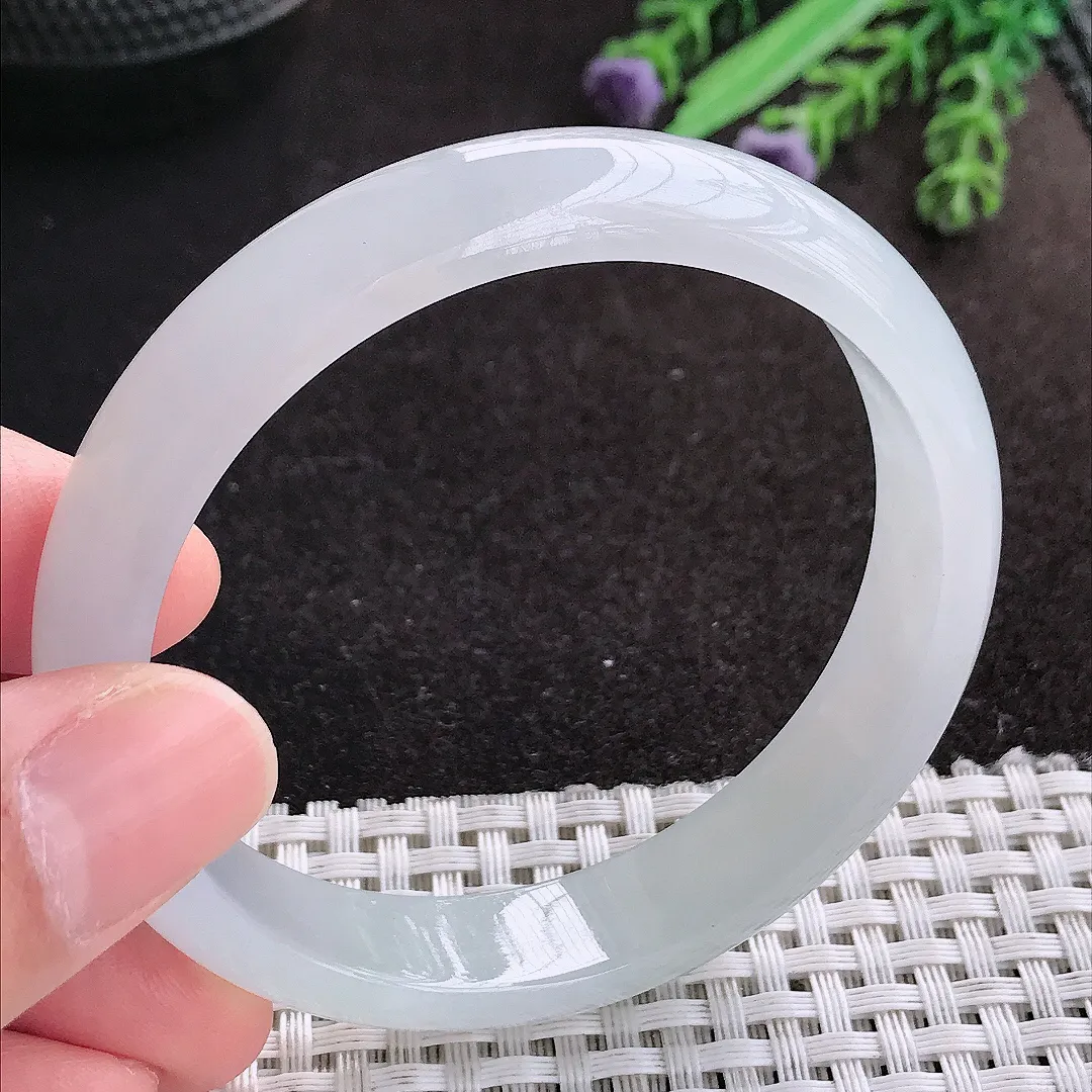 天然A货翡翠56.5/12/6.6老坑冰纯起胶白月光手镯宽边玉手镯