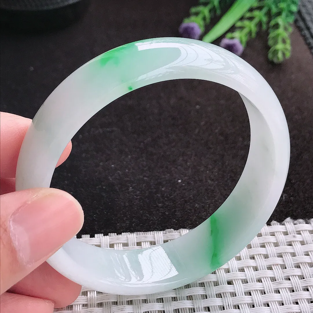 天然A货翡翠59/16/6.7老坑冰润白底青飘阳绿手镯宽边轮胎玉镯