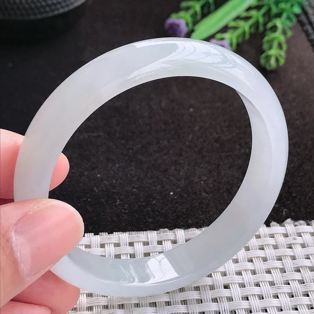 天然A货翡翠56.5/12/6.6老坑冰纯起胶白月光手镯宽边玉手镯